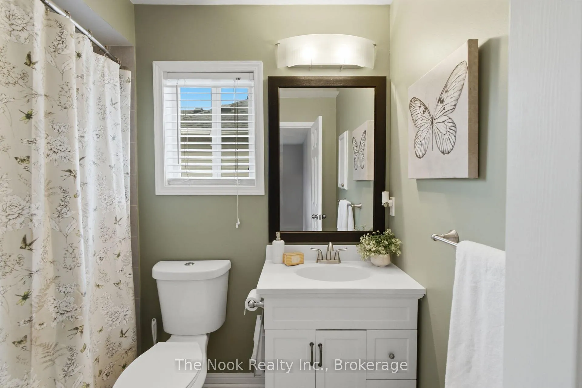 Photo 31 of 103 Padfield Drive, Clarington, Bowmanville — HOMEH