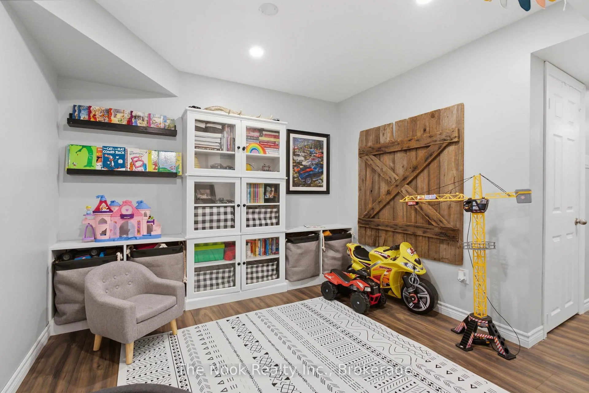 Photo 37 of 103 Padfield Drive, Clarington, Bowmanville — HOMEH