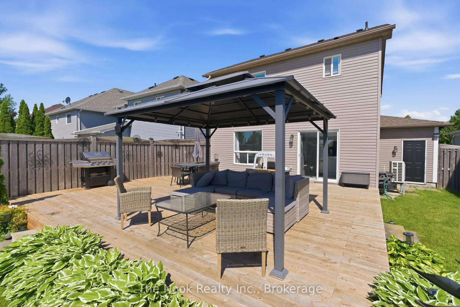 Photo 39 of 103 Padfield Drive, Clarington, Bowmanville — HOMEH