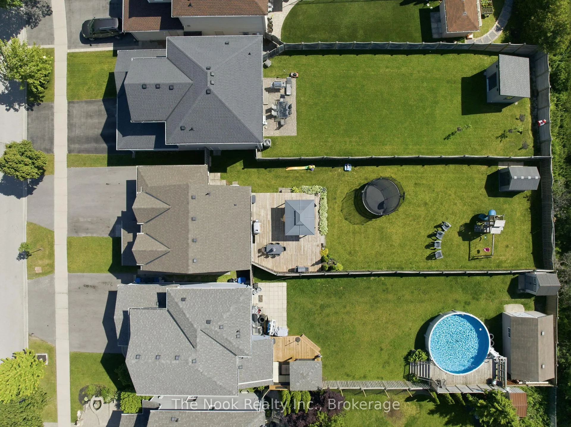 Photo 44 of 103 Padfield Drive, Clarington, Bowmanville — HOMEH