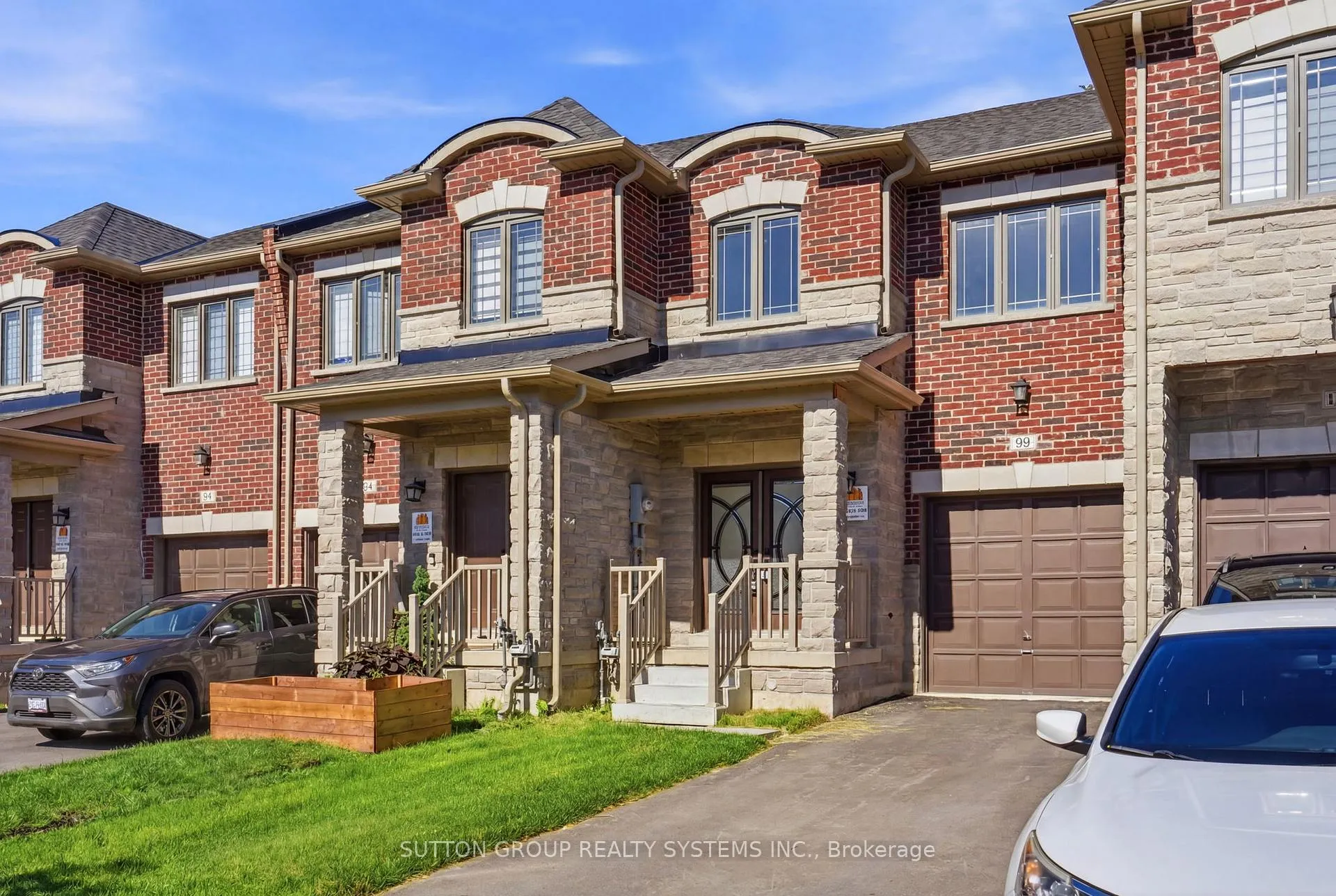 Photo 2 of 99 Baker Street, Thorold, Thorold Downtown — HOMEH