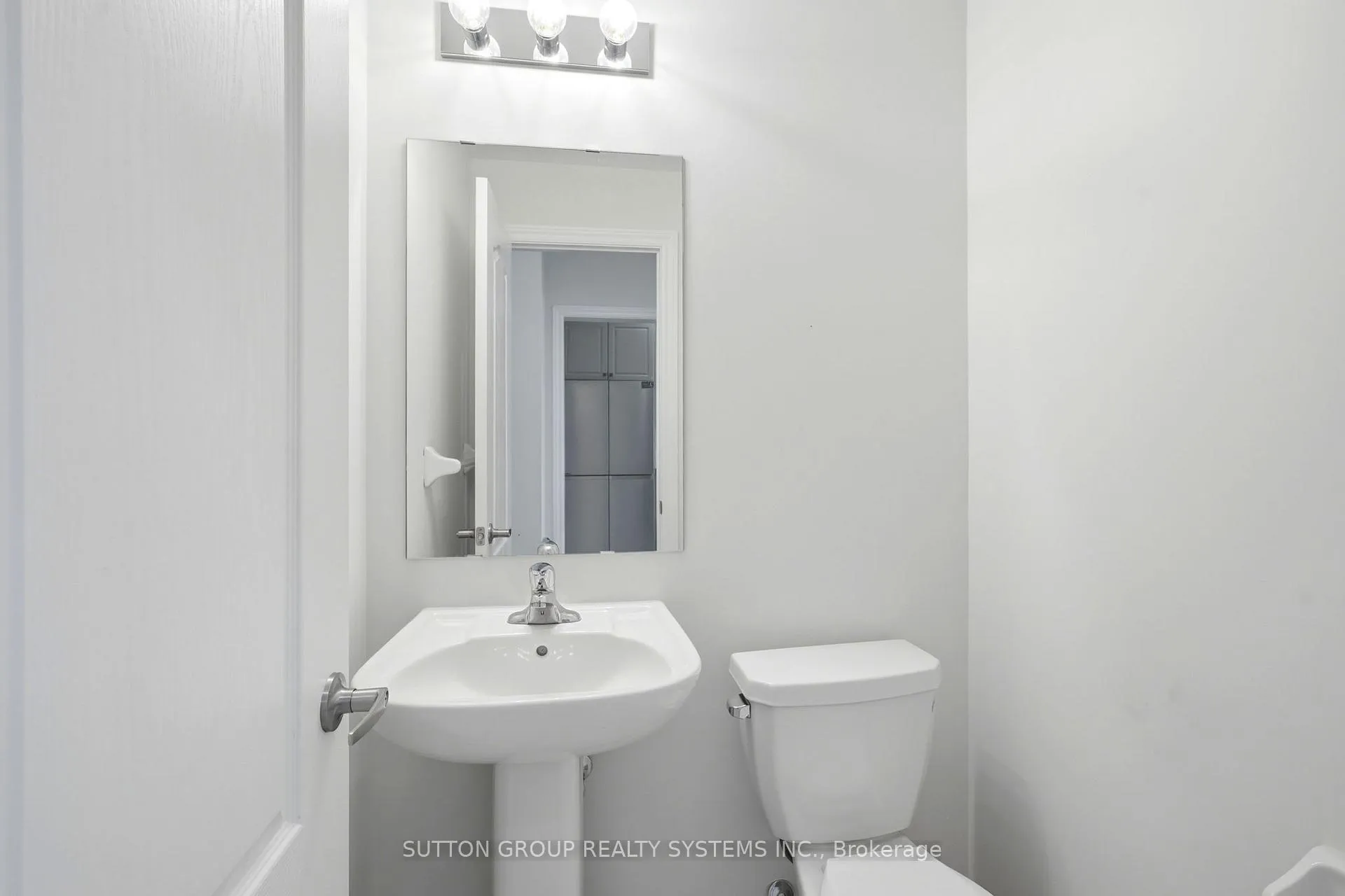 Photo 6 of 99 Baker Street, Thorold, Thorold Downtown — HOMEH