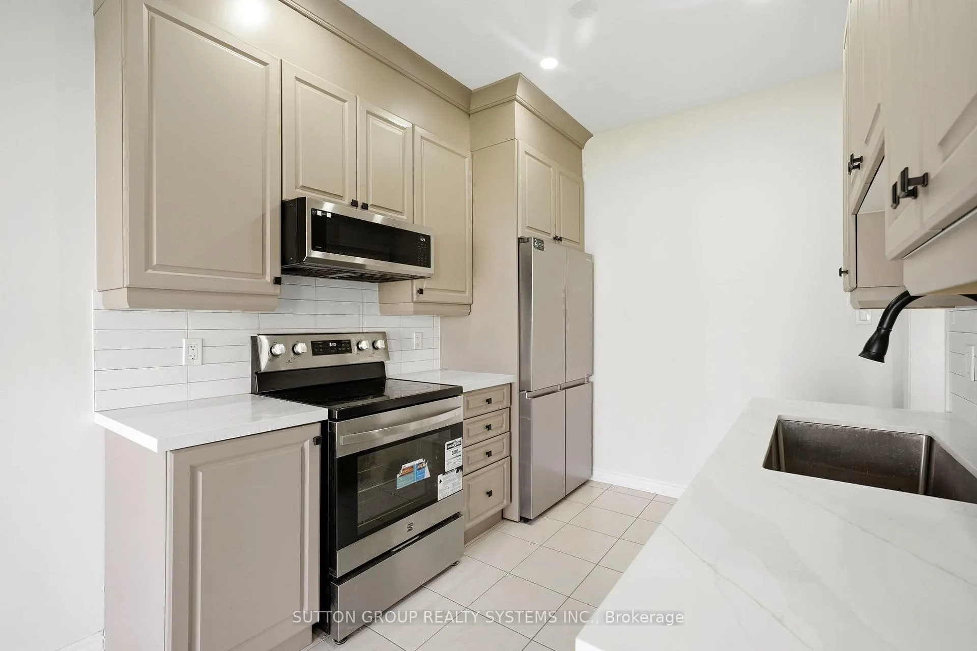 Photo 11 of 99 Baker Street, Thorold, Thorold Downtown — HOMEH