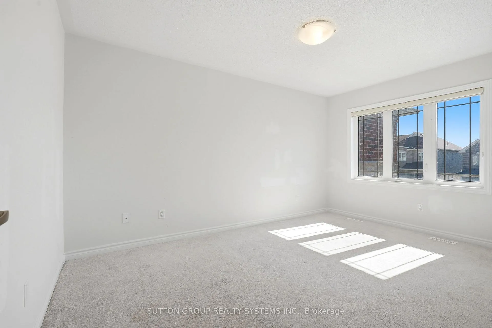 Photo 24 of 99 Baker Street, Thorold, Thorold Downtown — HOMEH