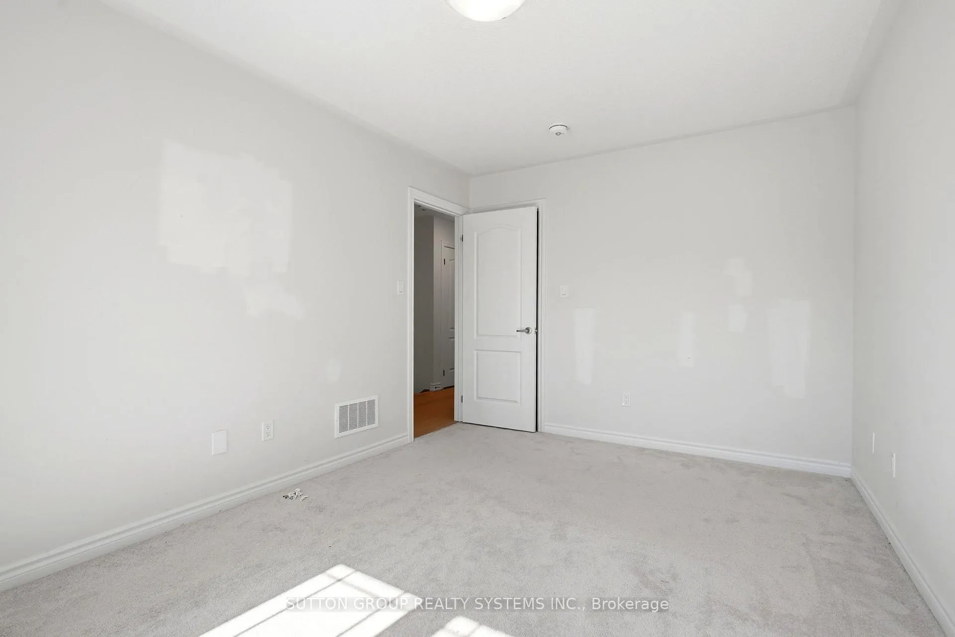 Photo 26 of 99 Baker Street, Thorold, Thorold Downtown — HOMEH