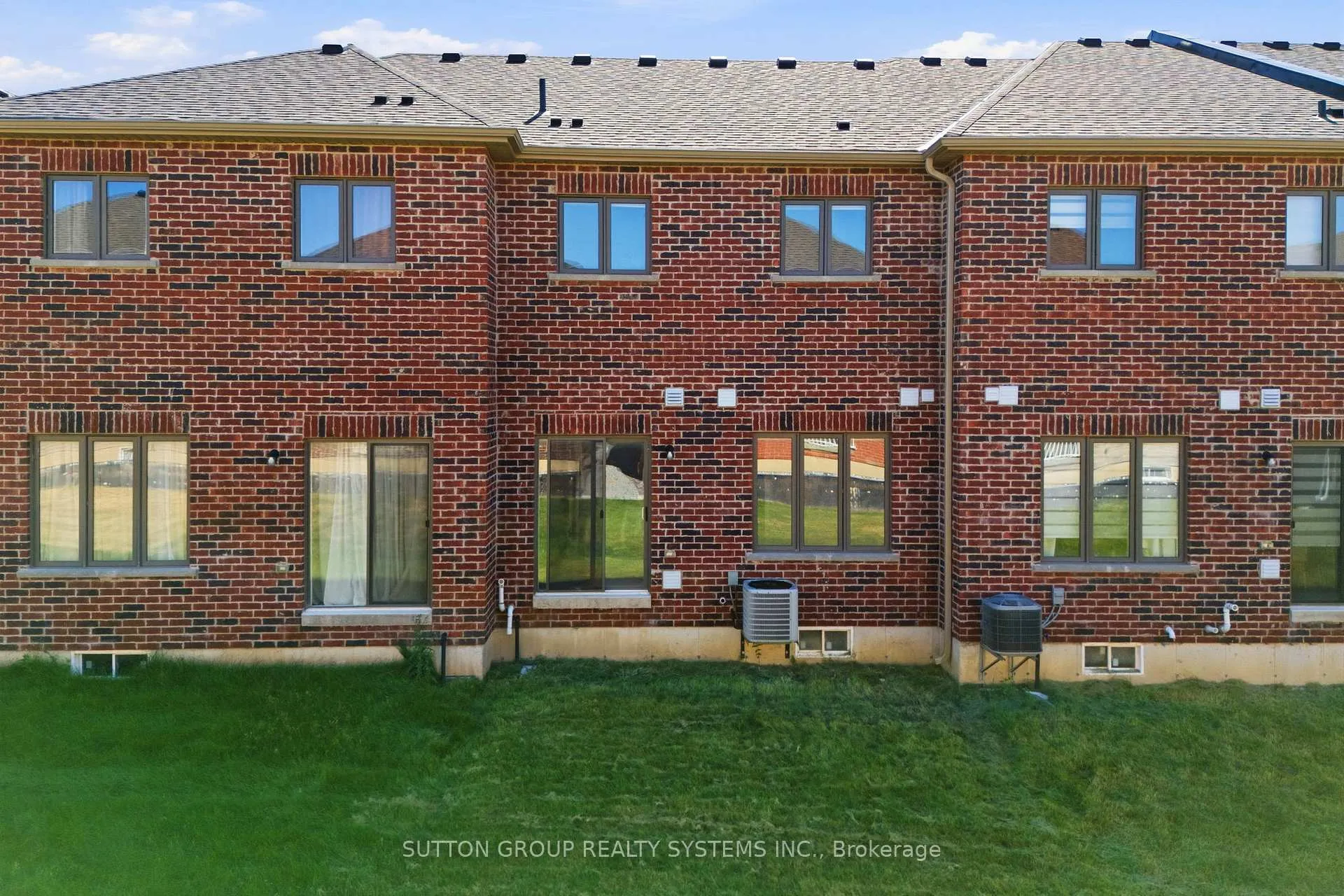 Photo 35 of 99 Baker Street, Thorold, Thorold Downtown — HOMEH