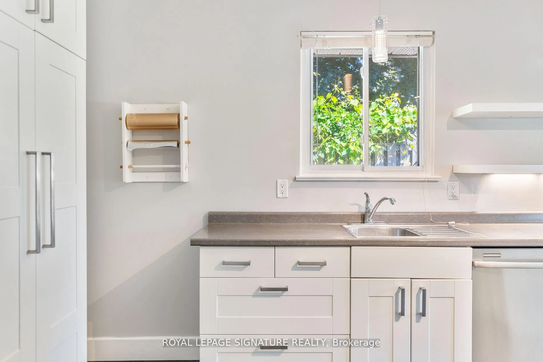 Photo 19 of Unit Upper, 4 Patricia Avenue, Barrie, Cundles East — HOMEH