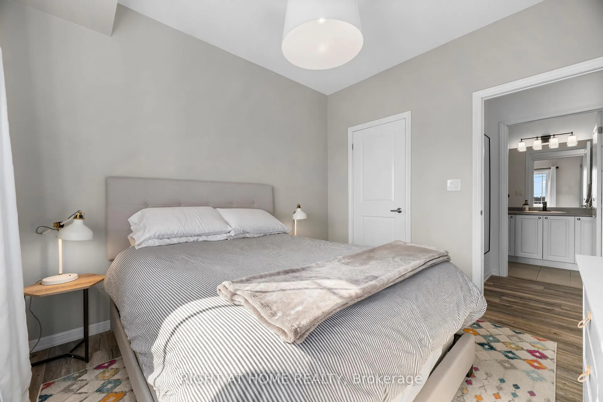 Photo 16 of Unit 303, 1 Sidney Lane, Clarington, Bowmanville — HOMEH