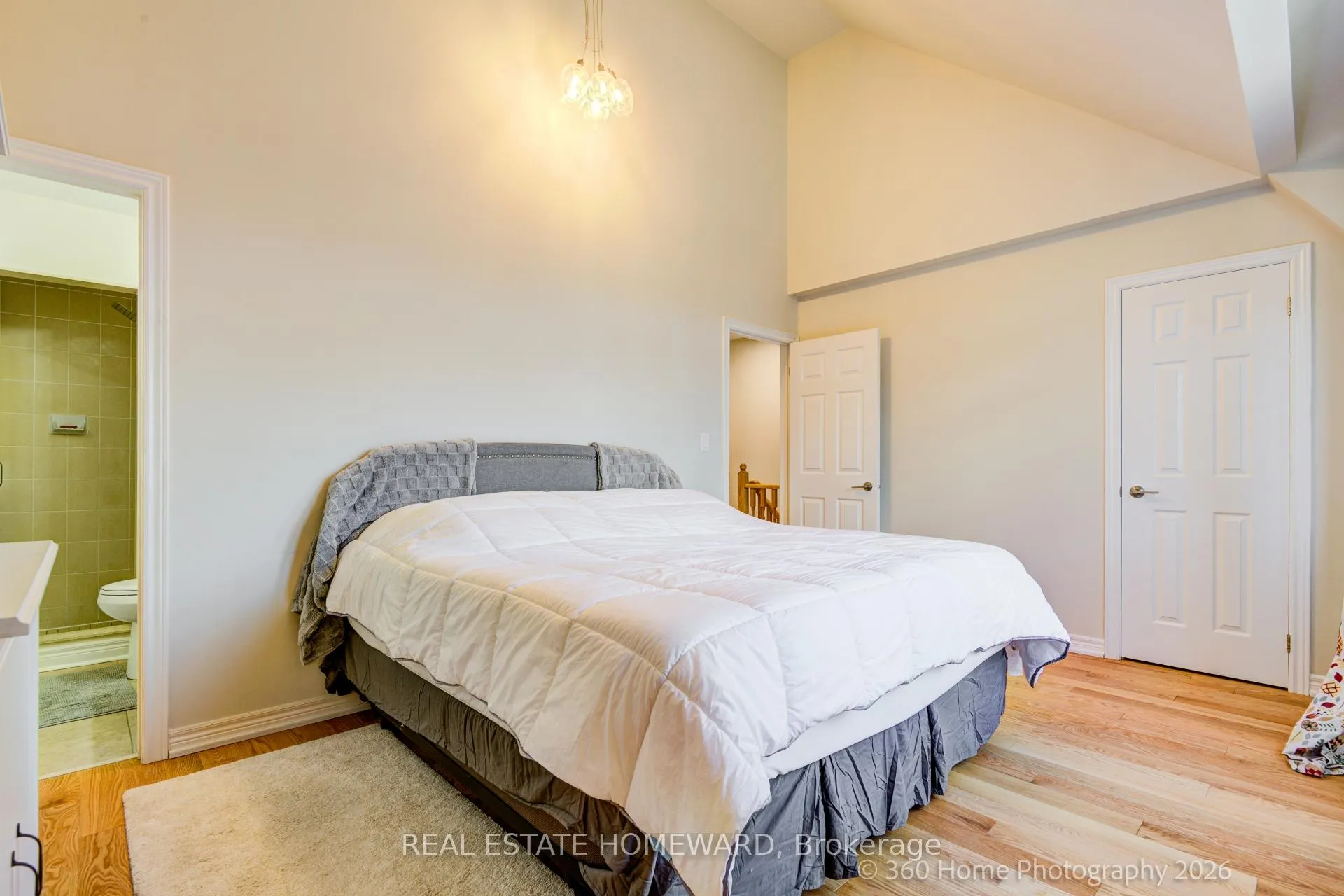 Photo 16 of 28 Carnahan Terrace, Toronto, East End-Danforth — HOMEH
