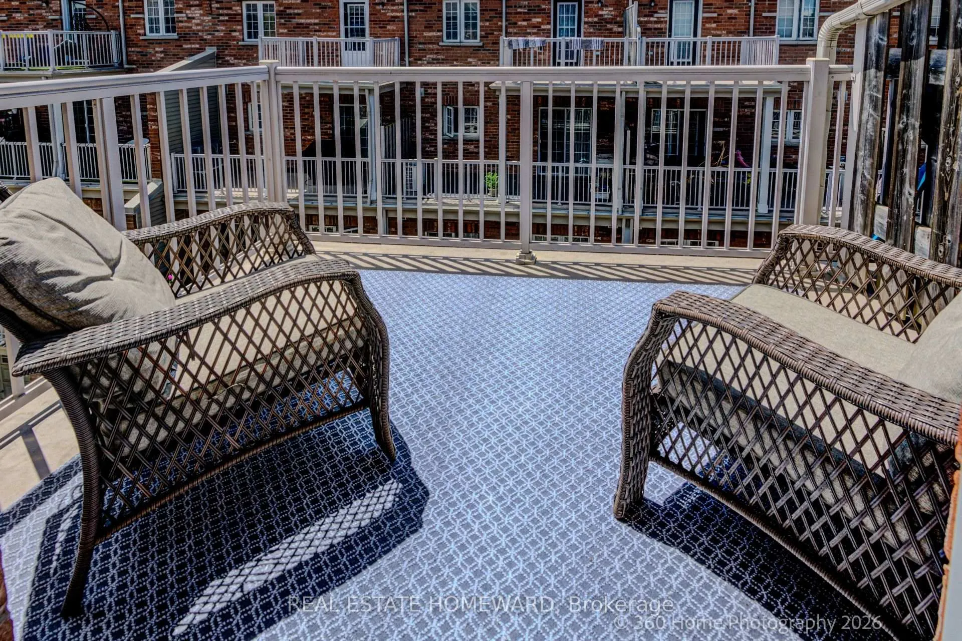 Photo 24 of 28 Carnahan Terrace, Toronto, East End-Danforth — HOMEH