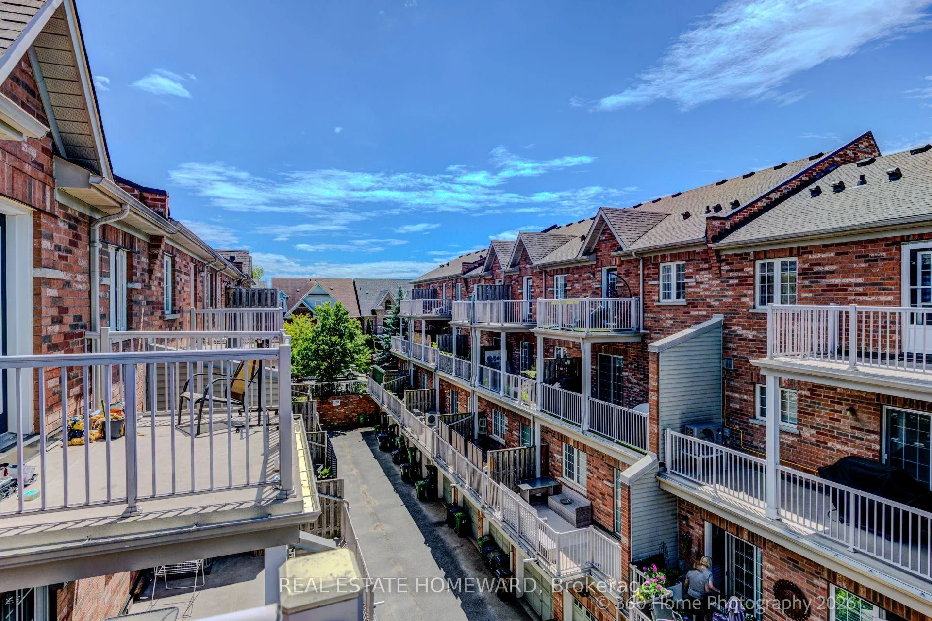 Photo 26 of 28 Carnahan Terrace, Toronto, East End-Danforth — HOMEH