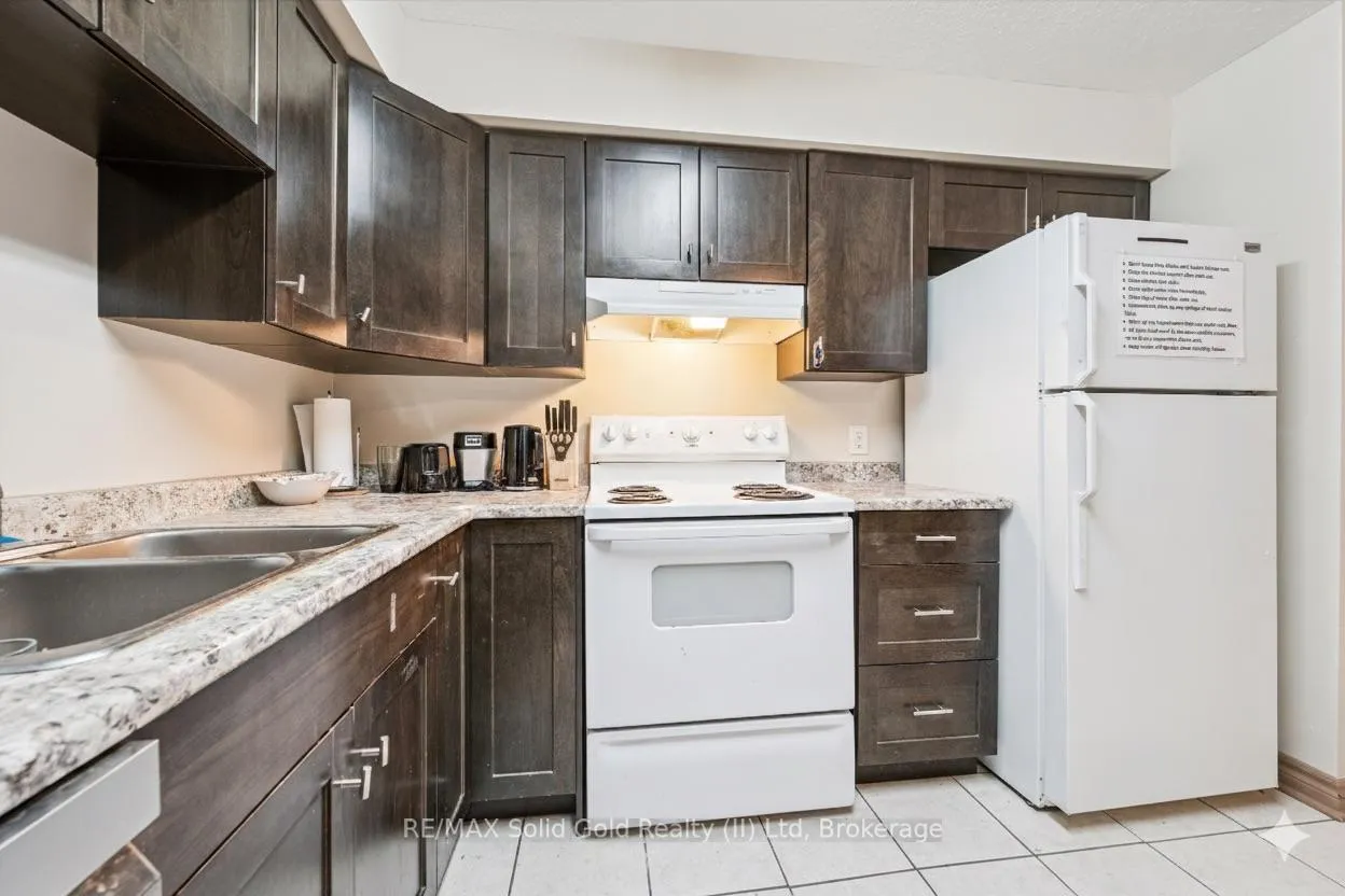 Photo 11 of Unit 102, 271 Lester Street, Waterloo, Beechwood/University — HOMEH