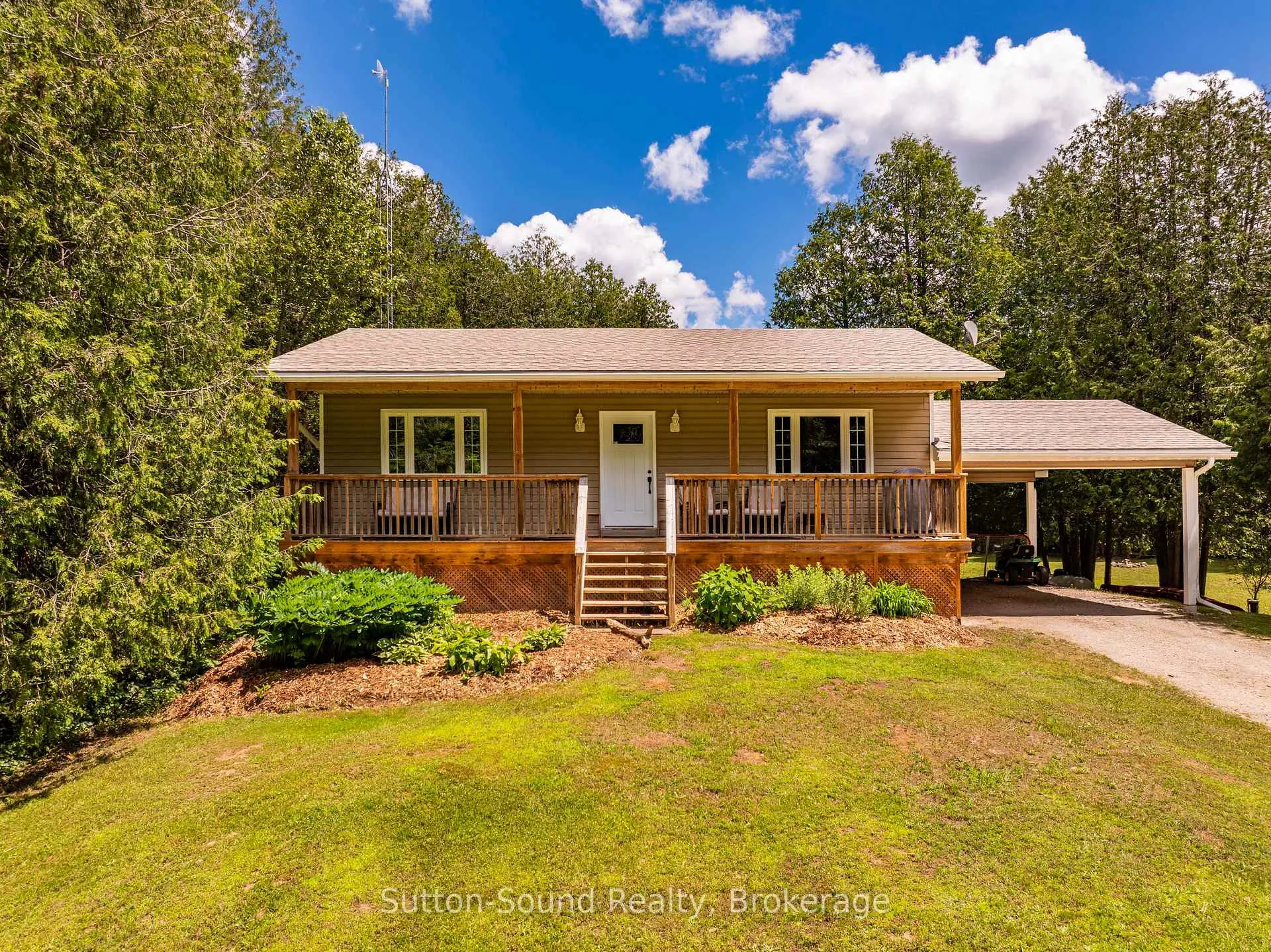 Photo 1 of 395685 Concession 2, Chatsworth — HOMEH