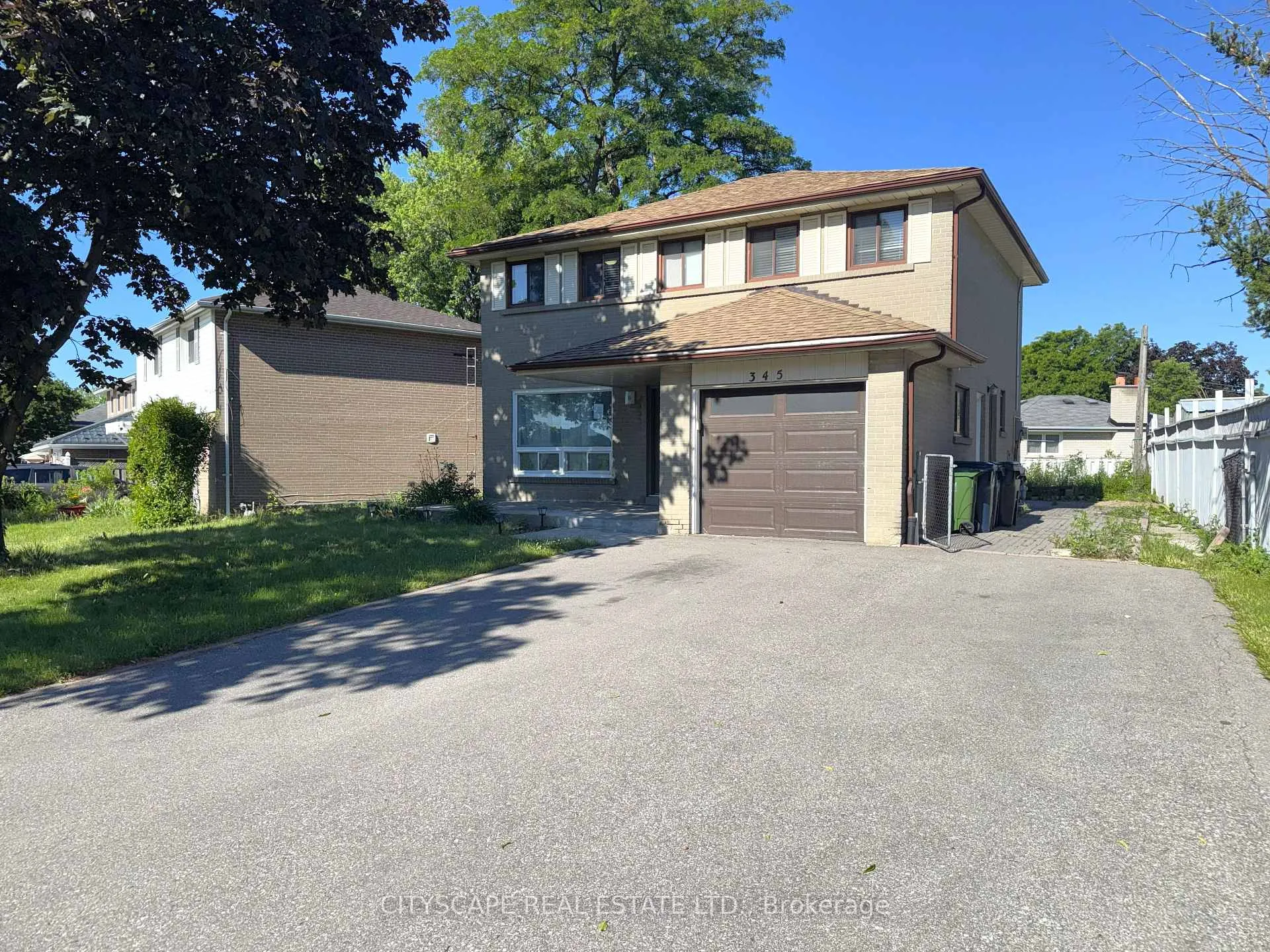 Photo 3 of 345 Silverstone Drive, Etobicoke, West Humber-Clairville — HOMEH