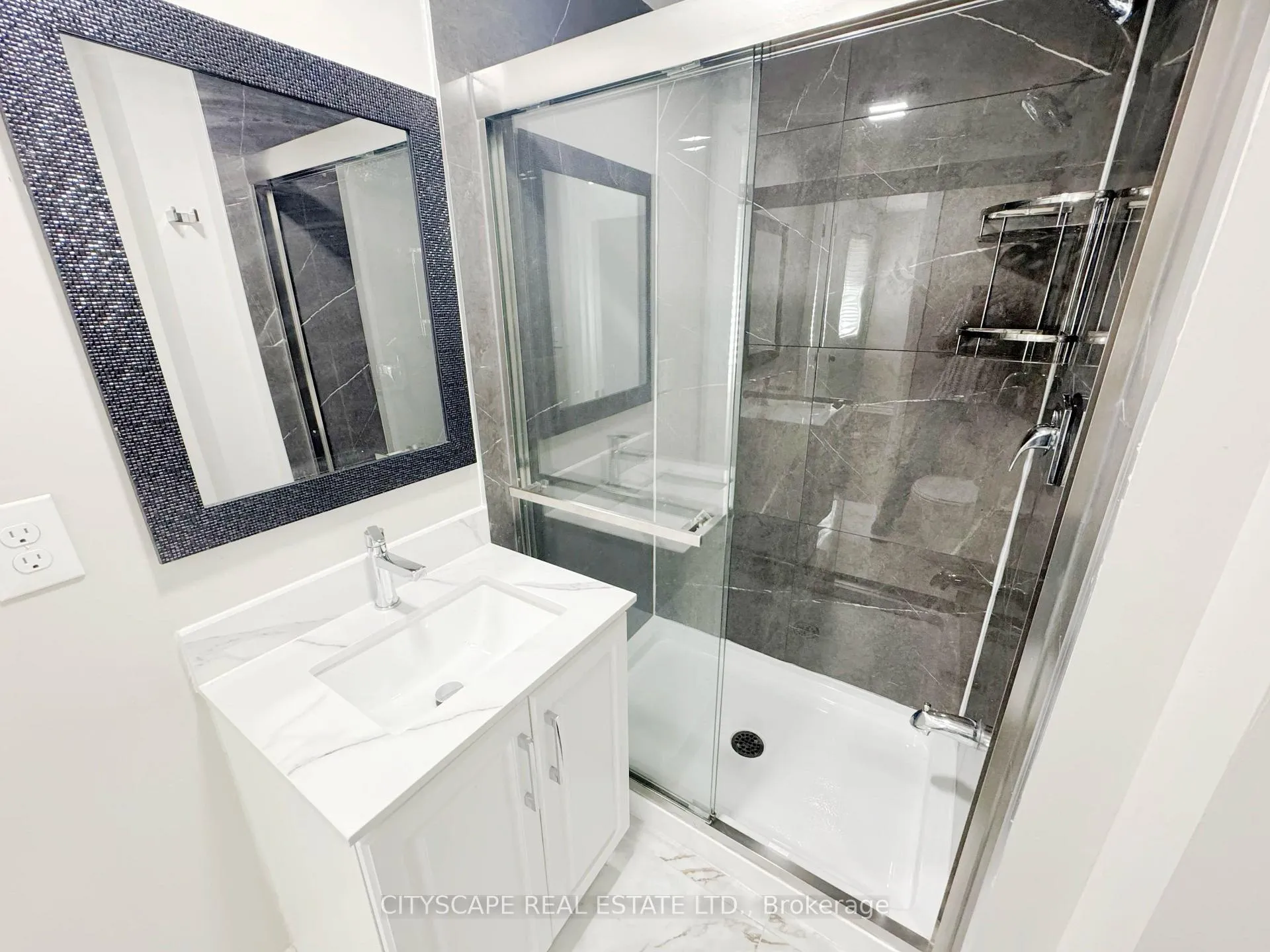Photo 21 of 345 Silverstone Drive, Etobicoke, West Humber-Clairville — HOMEH