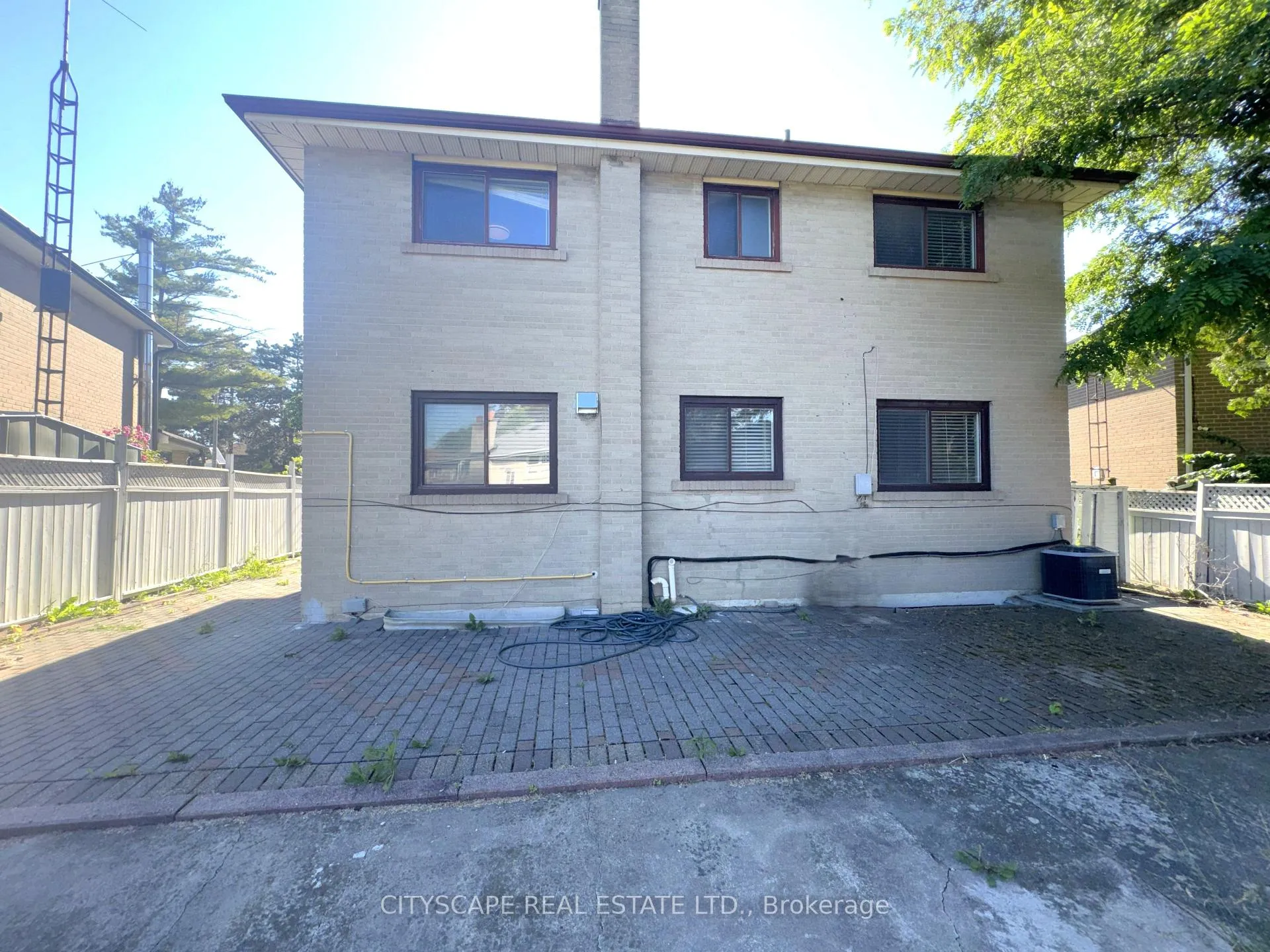 Photo 43 of 345 Silverstone Drive, Etobicoke, West Humber-Clairville — HOMEH