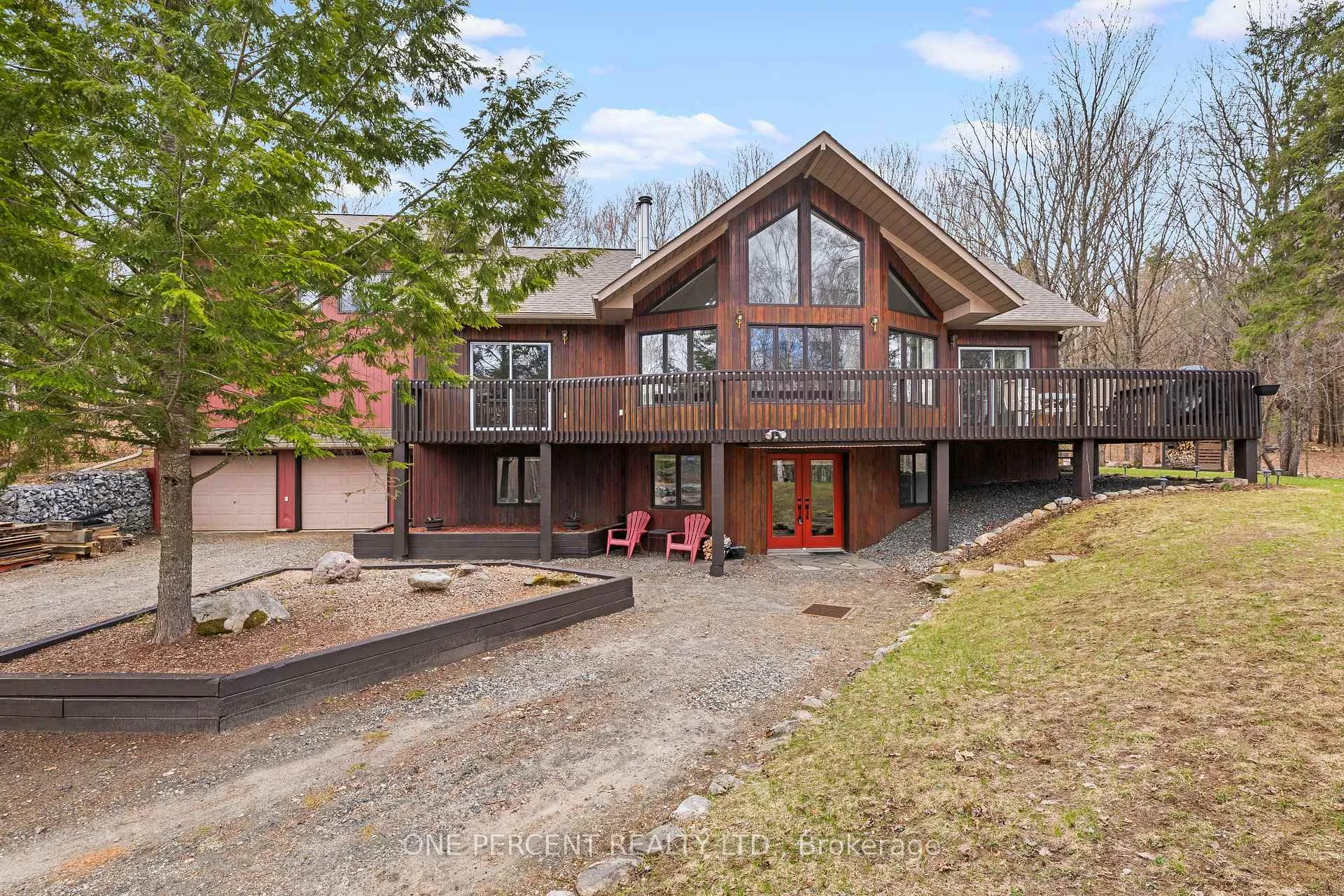 Photo 1 of 1069 Chalet Road, Dysart et al, Guilford — HOMEH