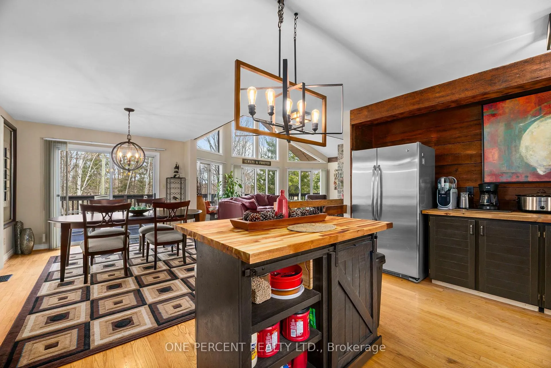 Photo 14 of 1069 Chalet Road, Dysart et al, Guilford — HOMEH