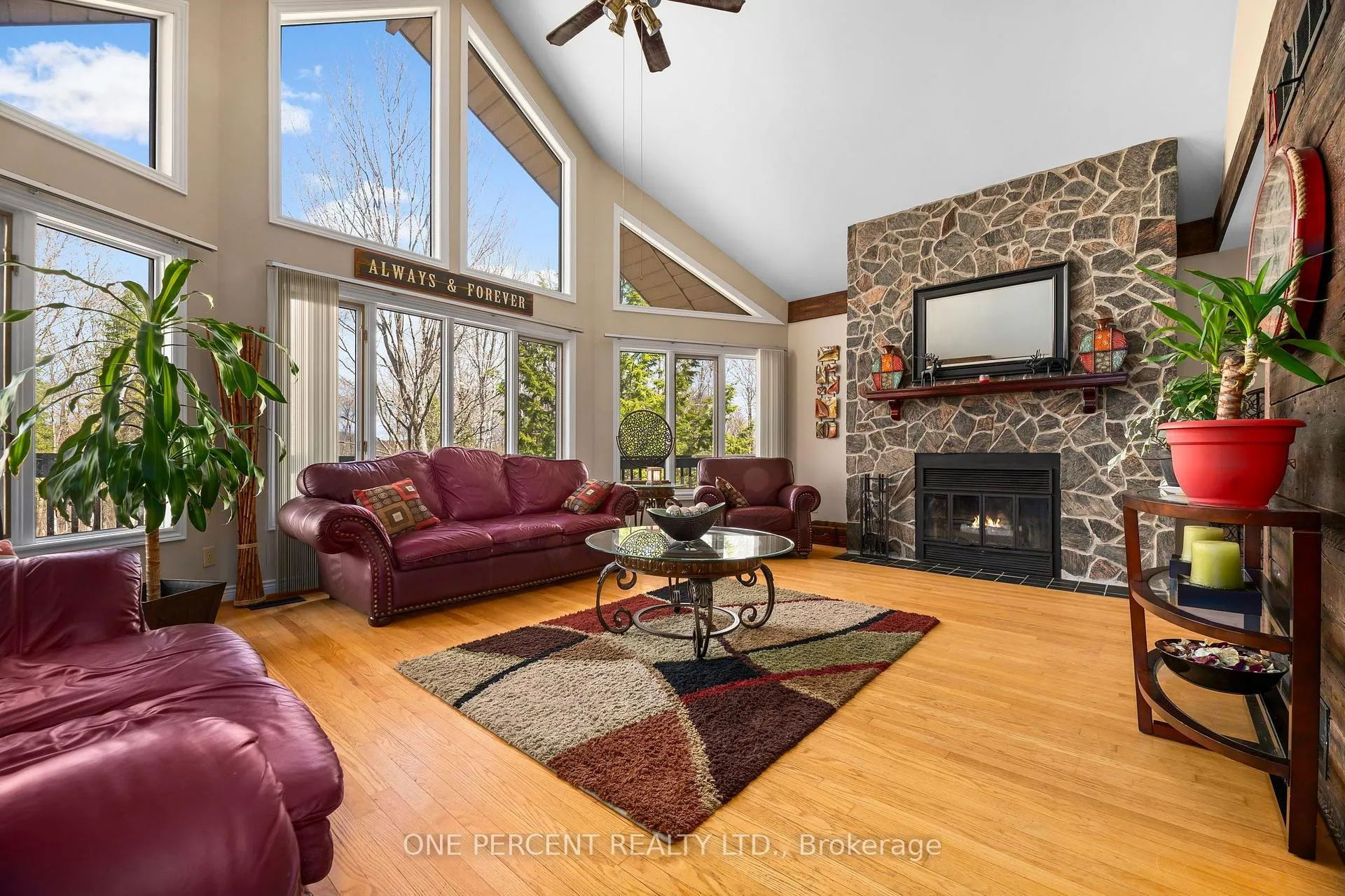 Photo 18 of 1069 Chalet Road, Dysart et al, Guilford — HOMEH
