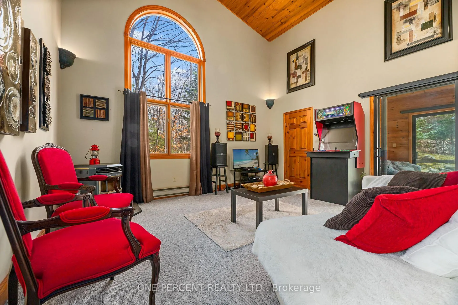 Photo 30 of 1069 Chalet Road, Dysart et al, Guilford — HOMEH
