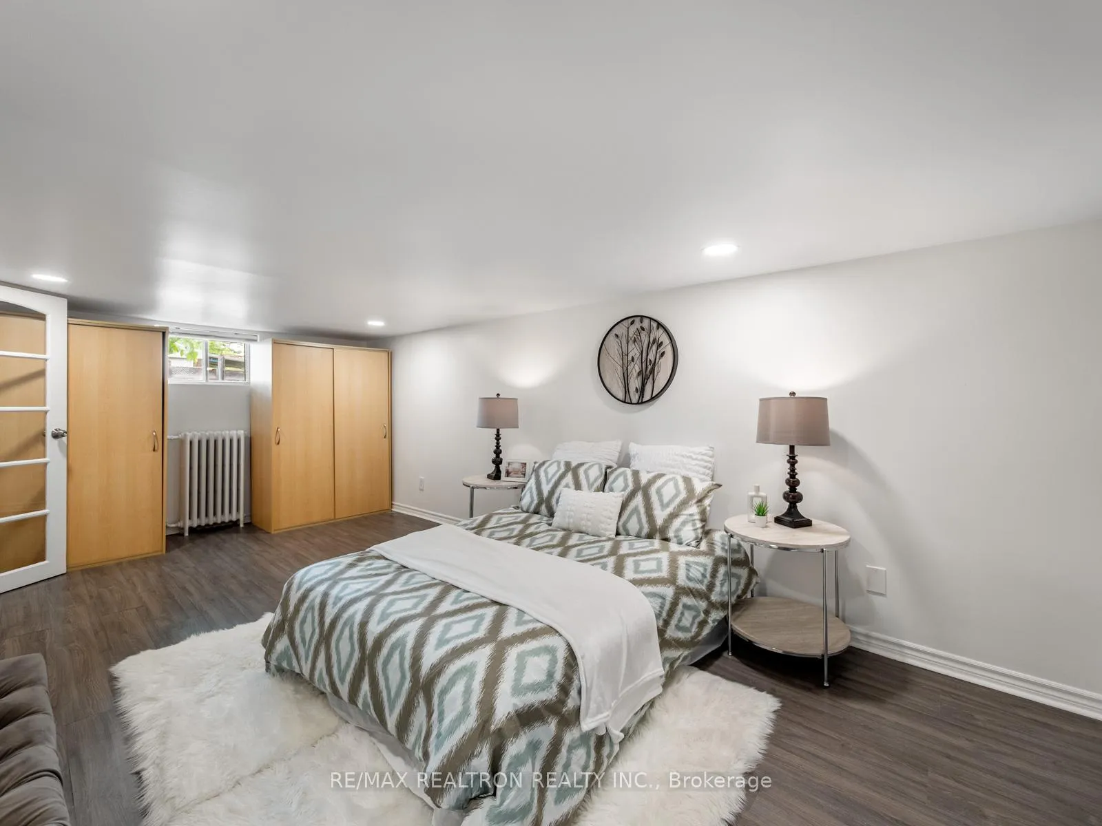 Photo 24 of 585 O'Connor Drive, Toronto, East York — HOMEH