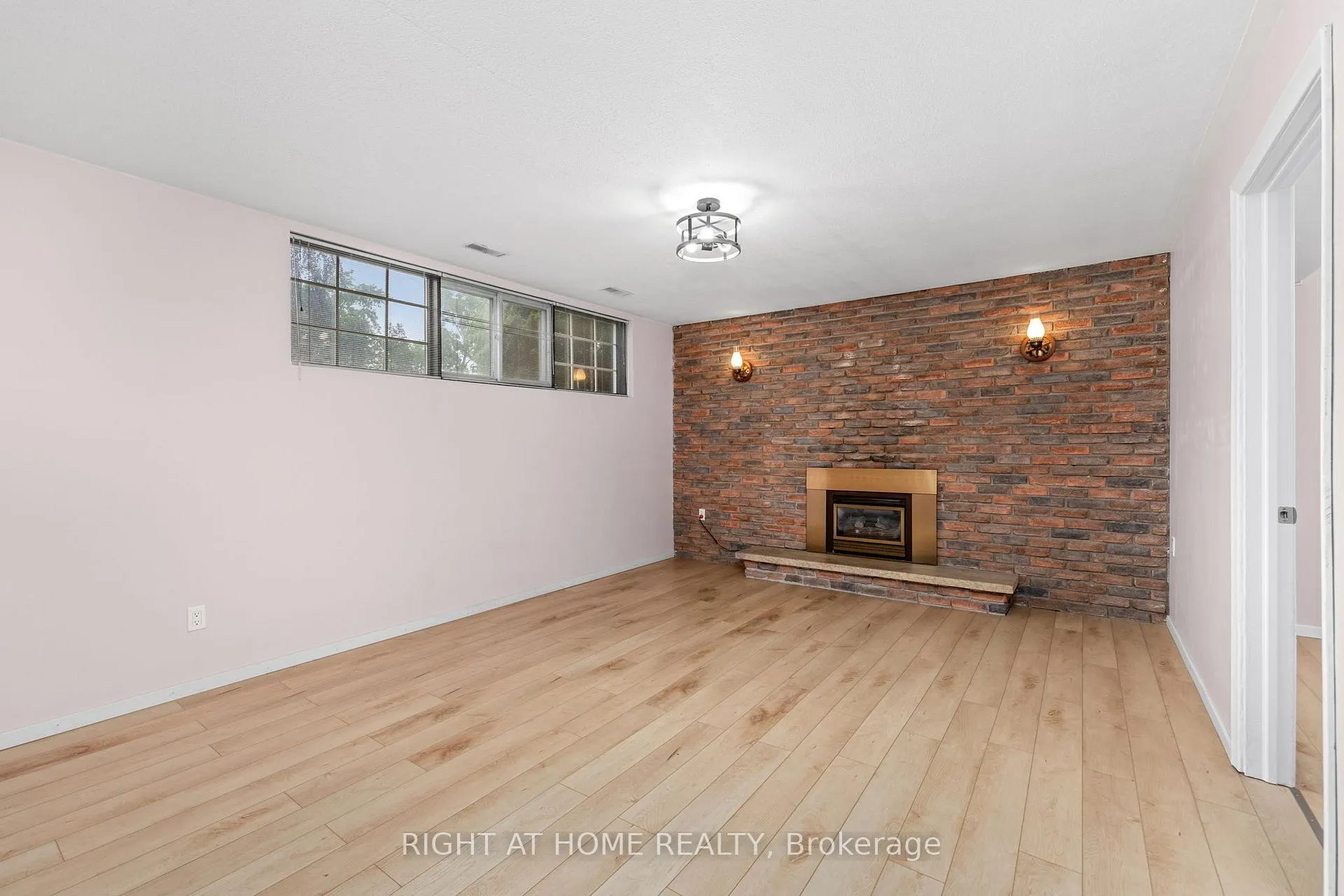 Photo 22 of 39 San Francisco Avenue, Hamilton, Mountview — HOMEH