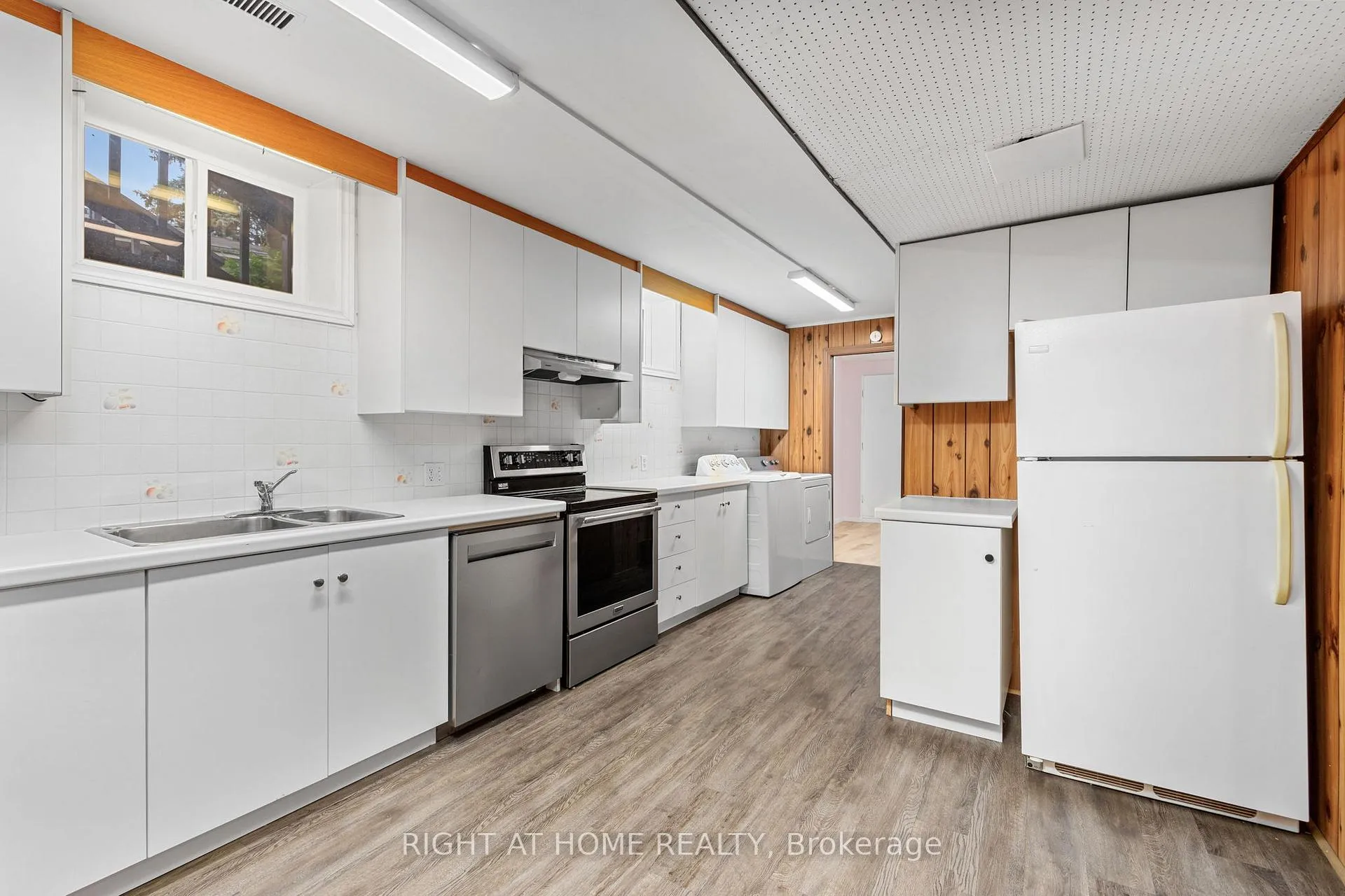 Photo 25 of 39 San Francisco Avenue, Hamilton, Mountview — HOMEH