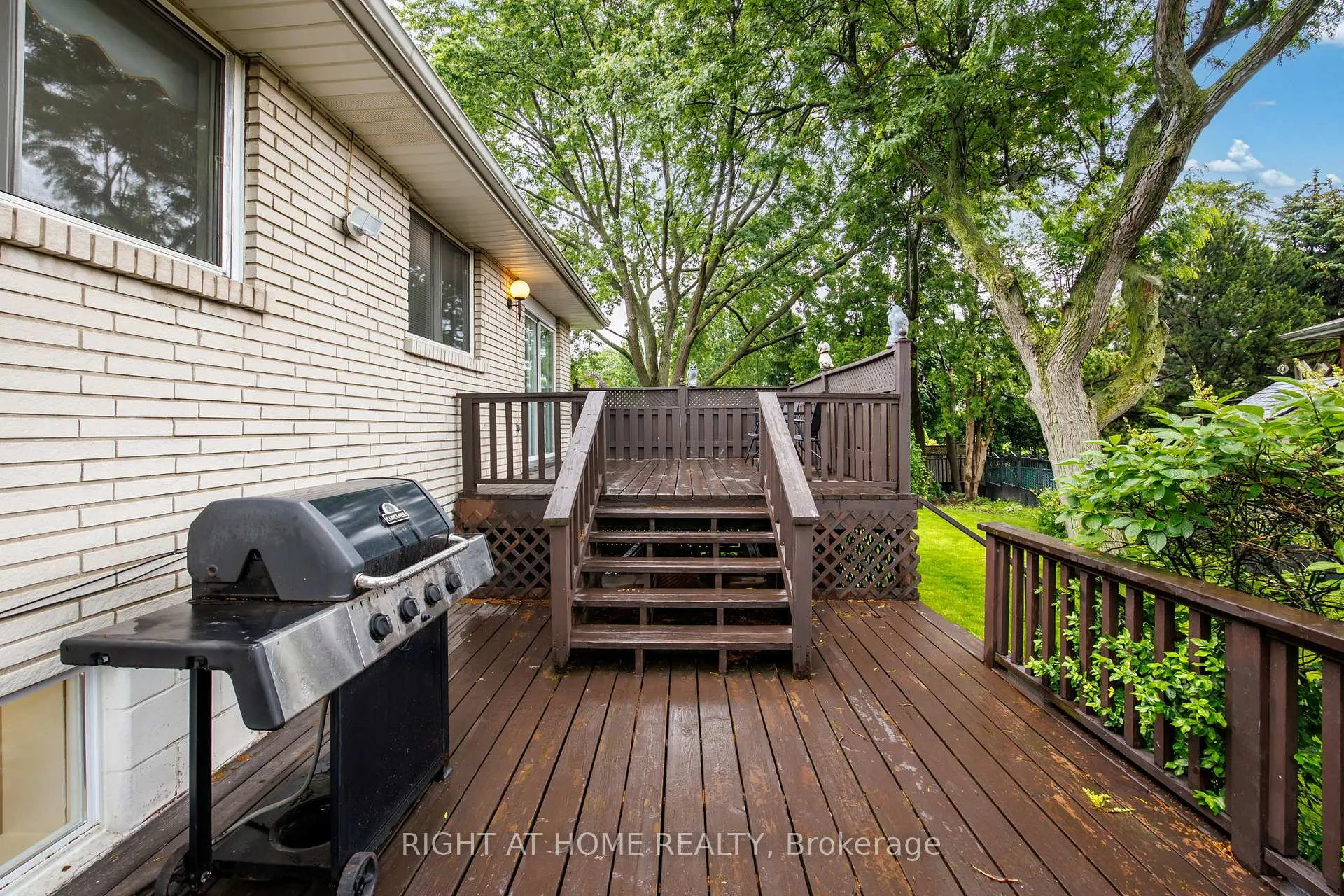 Photo 32 of 39 San Francisco Avenue, Hamilton, Mountview — HOMEH