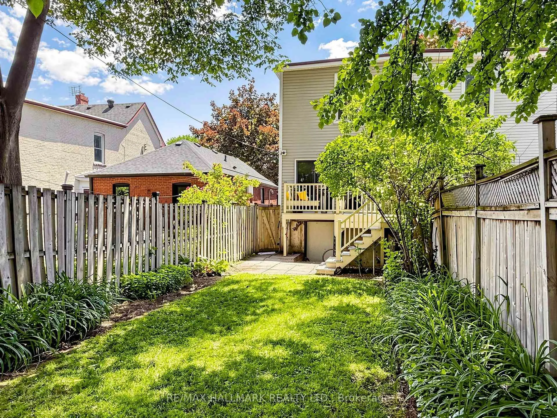 Photo 29 of 12 Richard Avenue, Toronto, Greenwood-Coxwell — HOMEH
