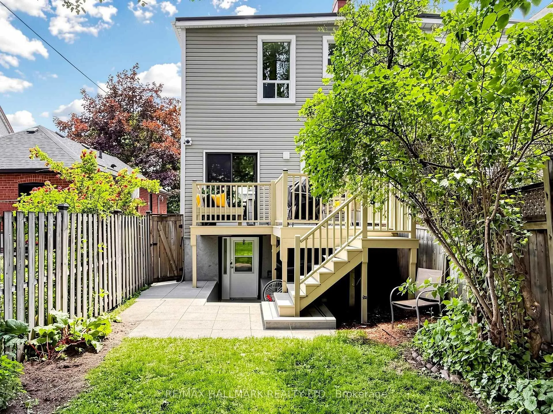 Photo 30 of 12 Richard Avenue, Toronto, Greenwood-Coxwell — HOMEH