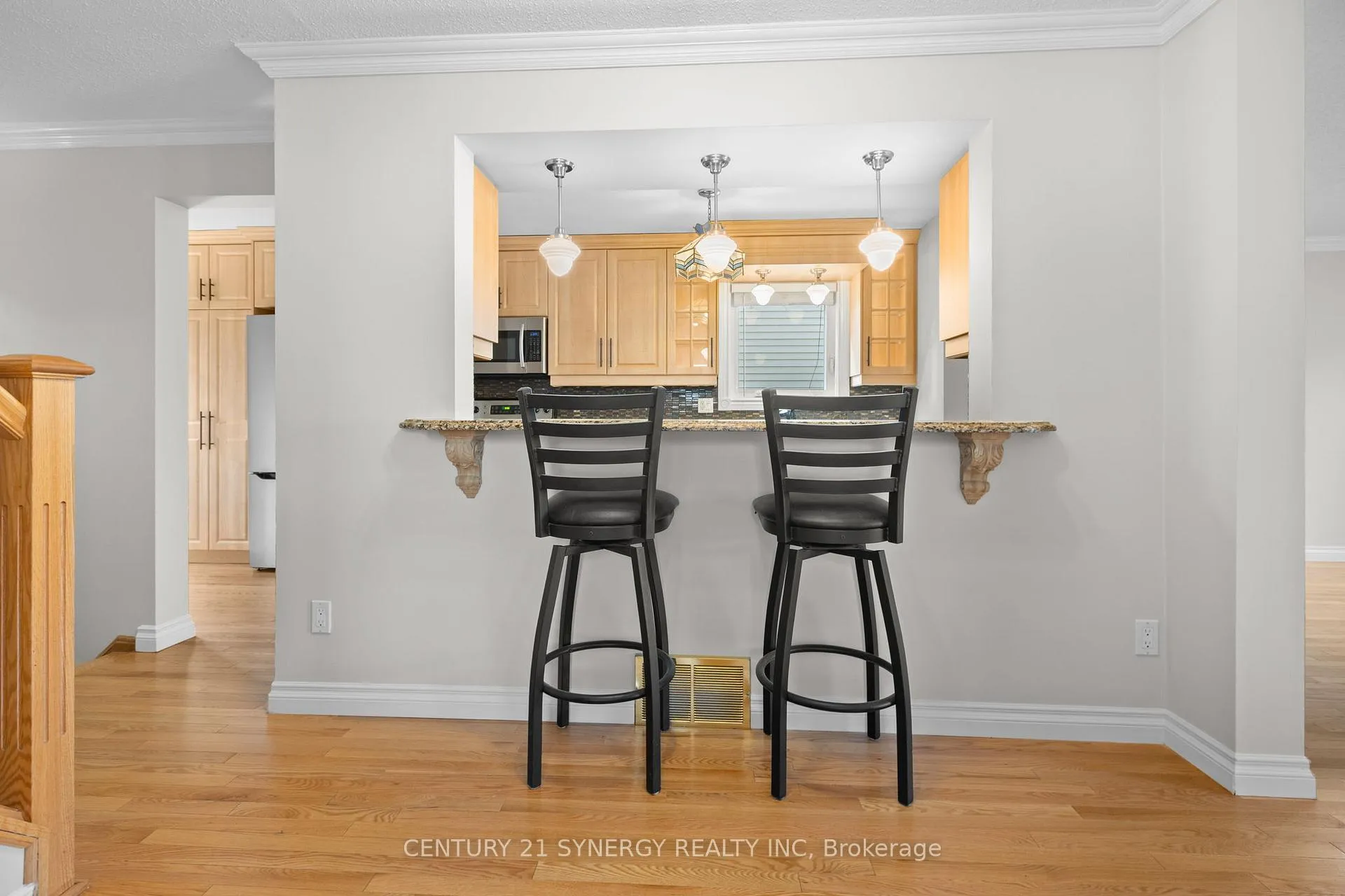 Photo 12 of 1626 Prestwick Drive, Ottawa, Queenswood Heights South — HOMEH