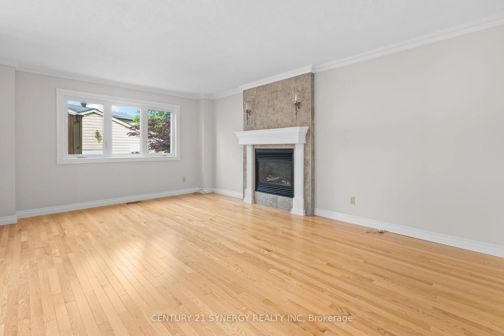 Photo 17 of 1626 Prestwick Drive, Ottawa, Queenswood Heights South — HOMEH