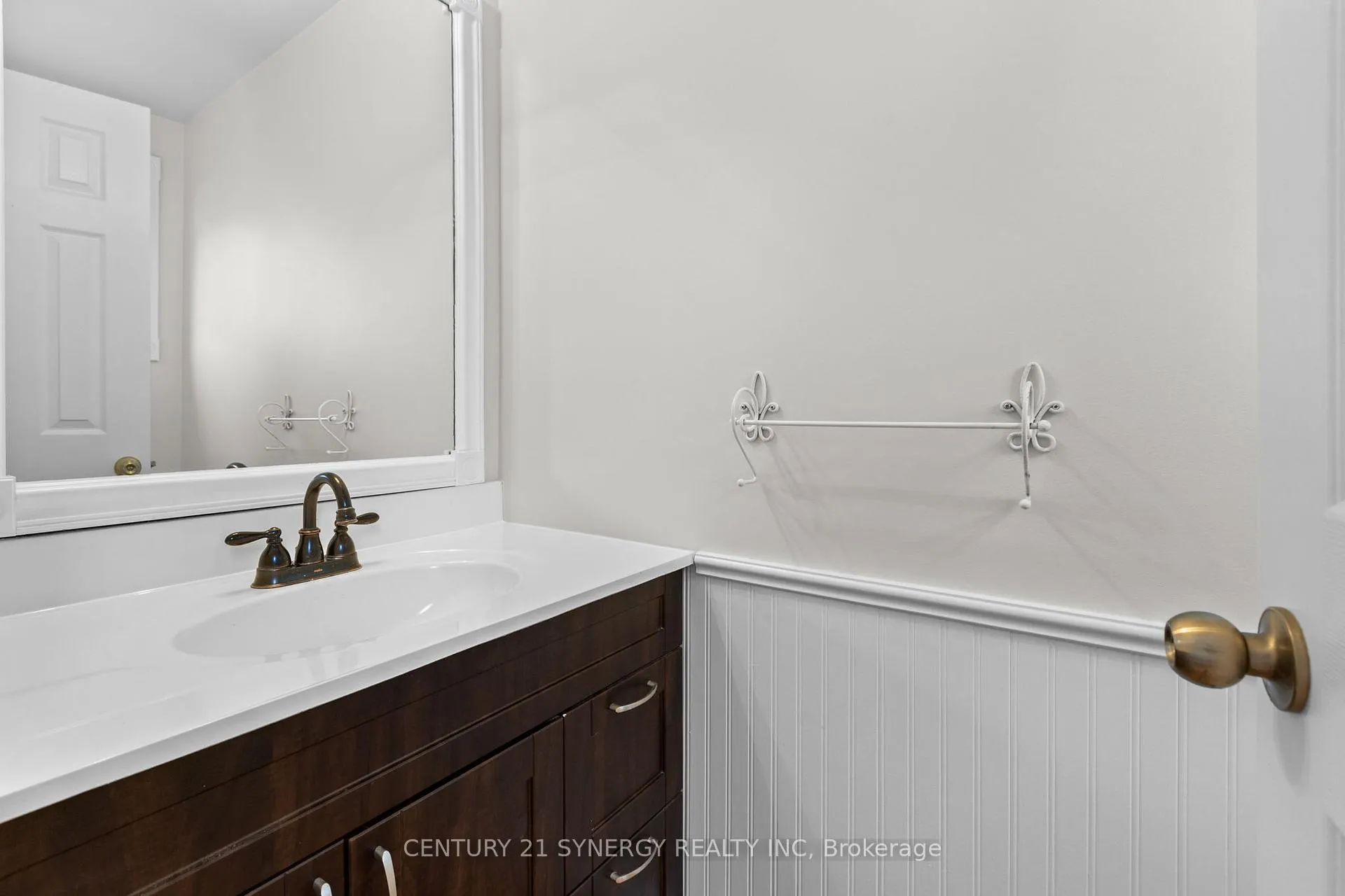 Photo 20 of 1626 Prestwick Drive, Ottawa, Queenswood Heights South — HOMEH