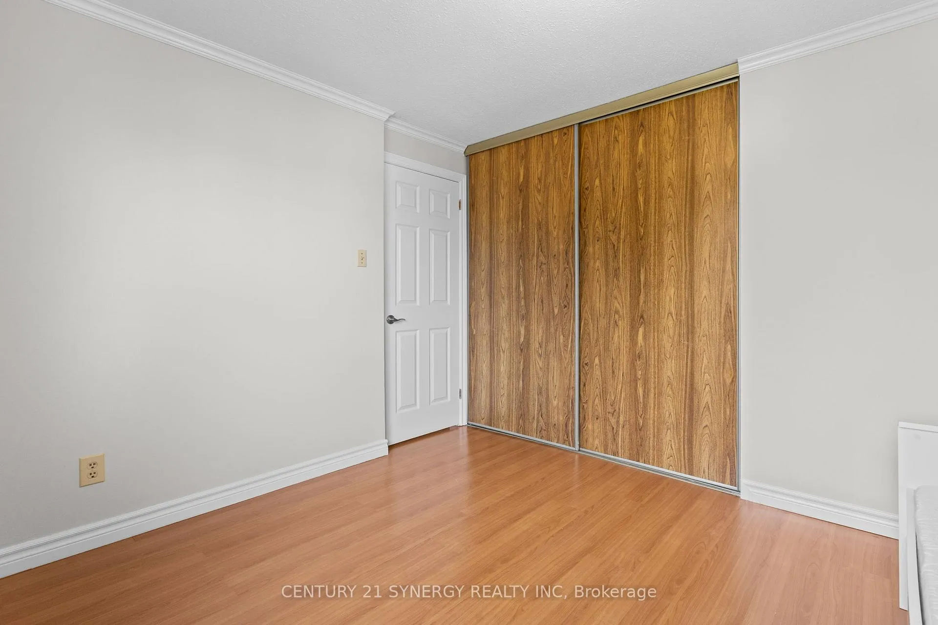 Photo 31 of 1626 Prestwick Drive, Ottawa, Queenswood Heights South — HOMEH