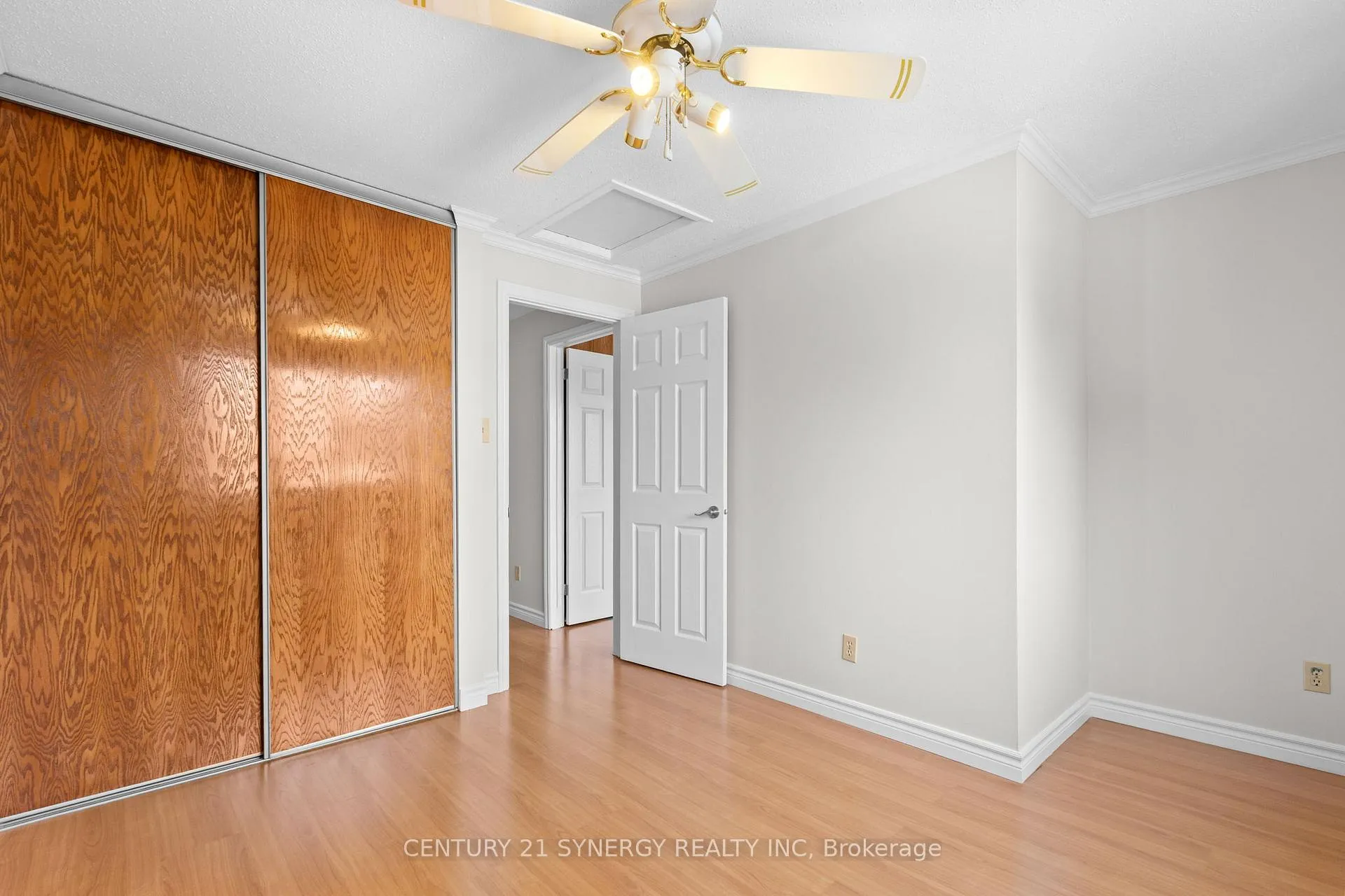 Photo 35 of 1626 Prestwick Drive, Ottawa, Queenswood Heights South — HOMEH