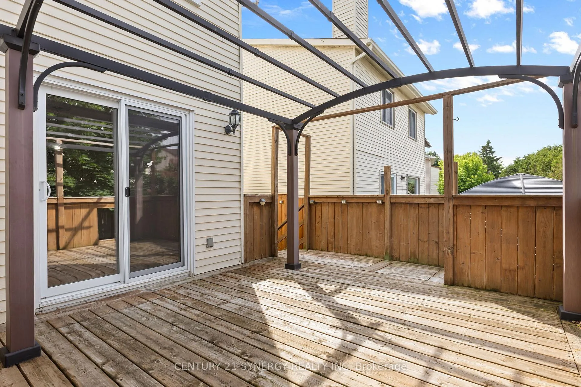 Photo 39 of 1626 Prestwick Drive, Ottawa, Queenswood Heights South — HOMEH