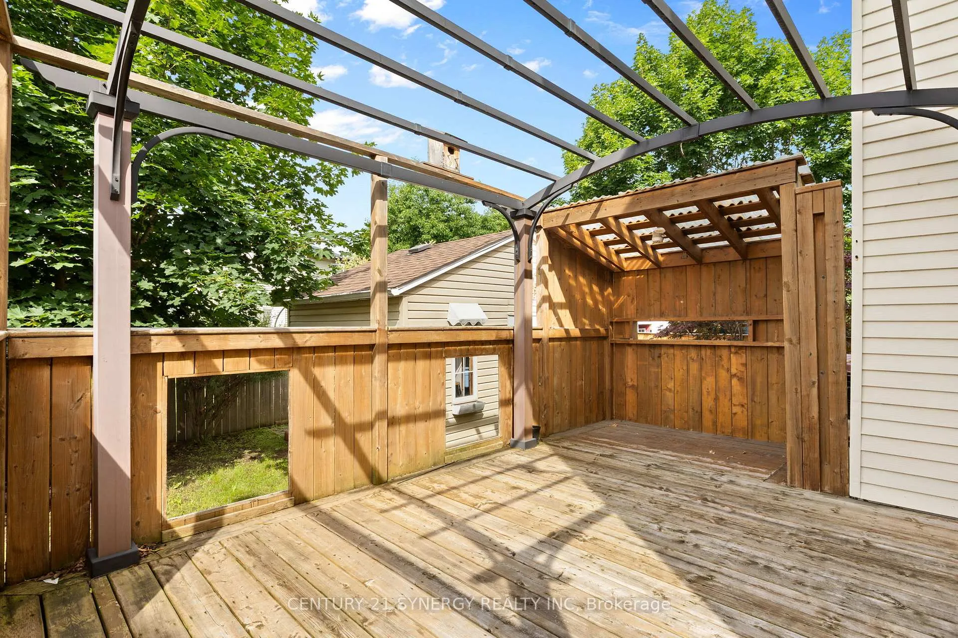 Photo 40 of 1626 Prestwick Drive, Ottawa, Queenswood Heights South — HOMEH