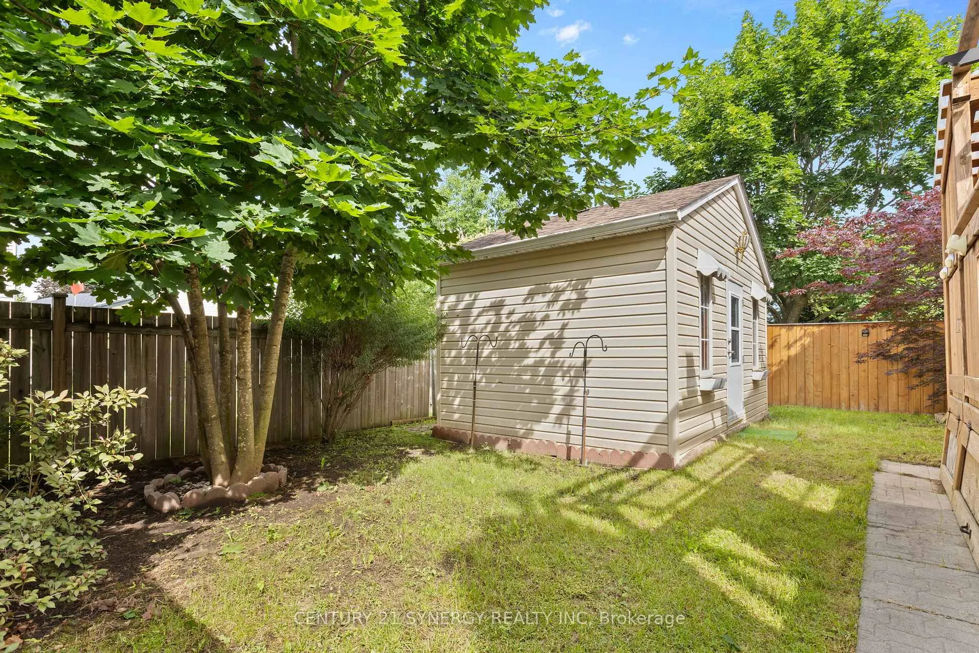 Photo 42 of 1626 Prestwick Drive, Ottawa, Queenswood Heights South — HOMEH