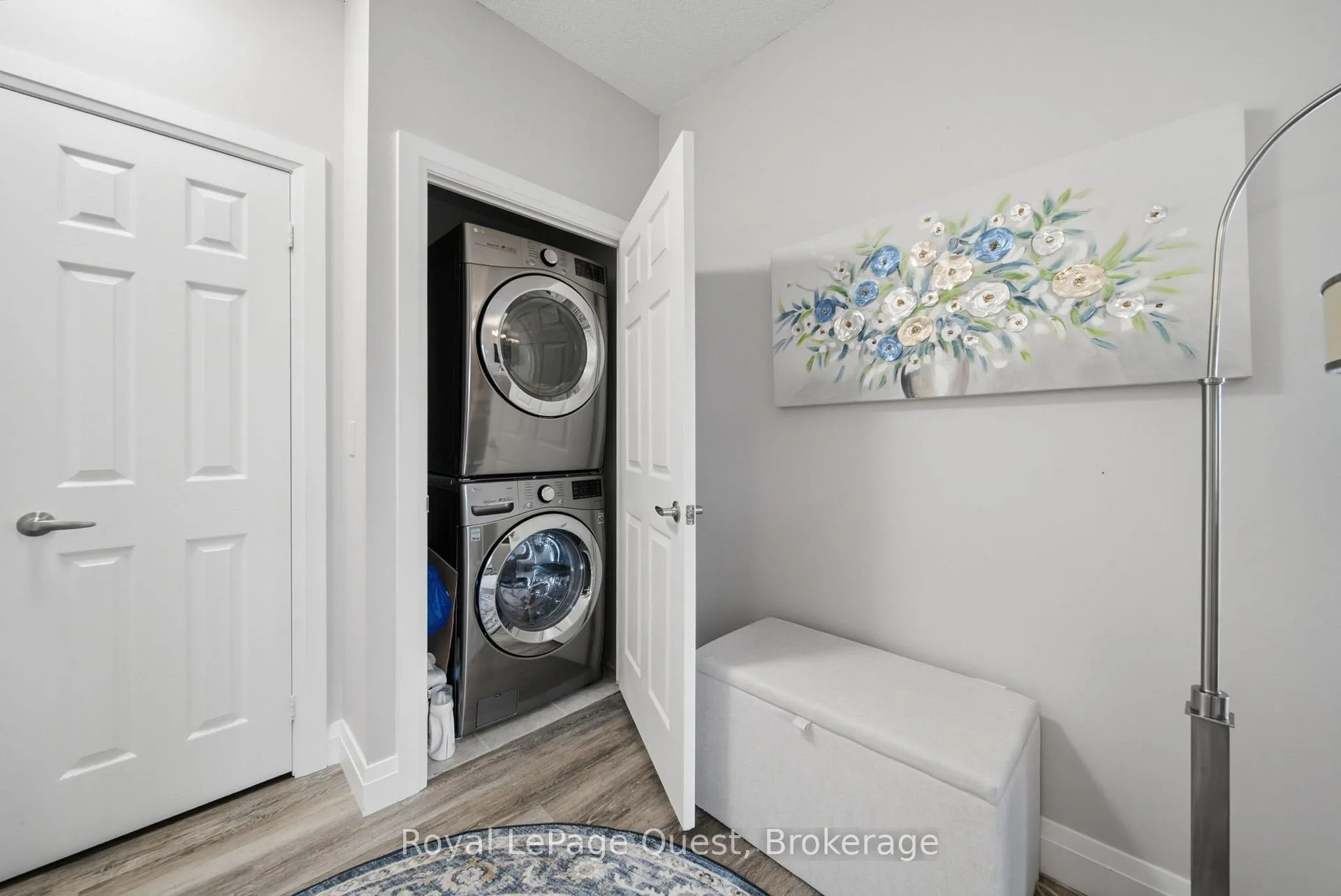 Photo 4 of Unit 203, 354 Atherley Road, Orillia — HOMEH