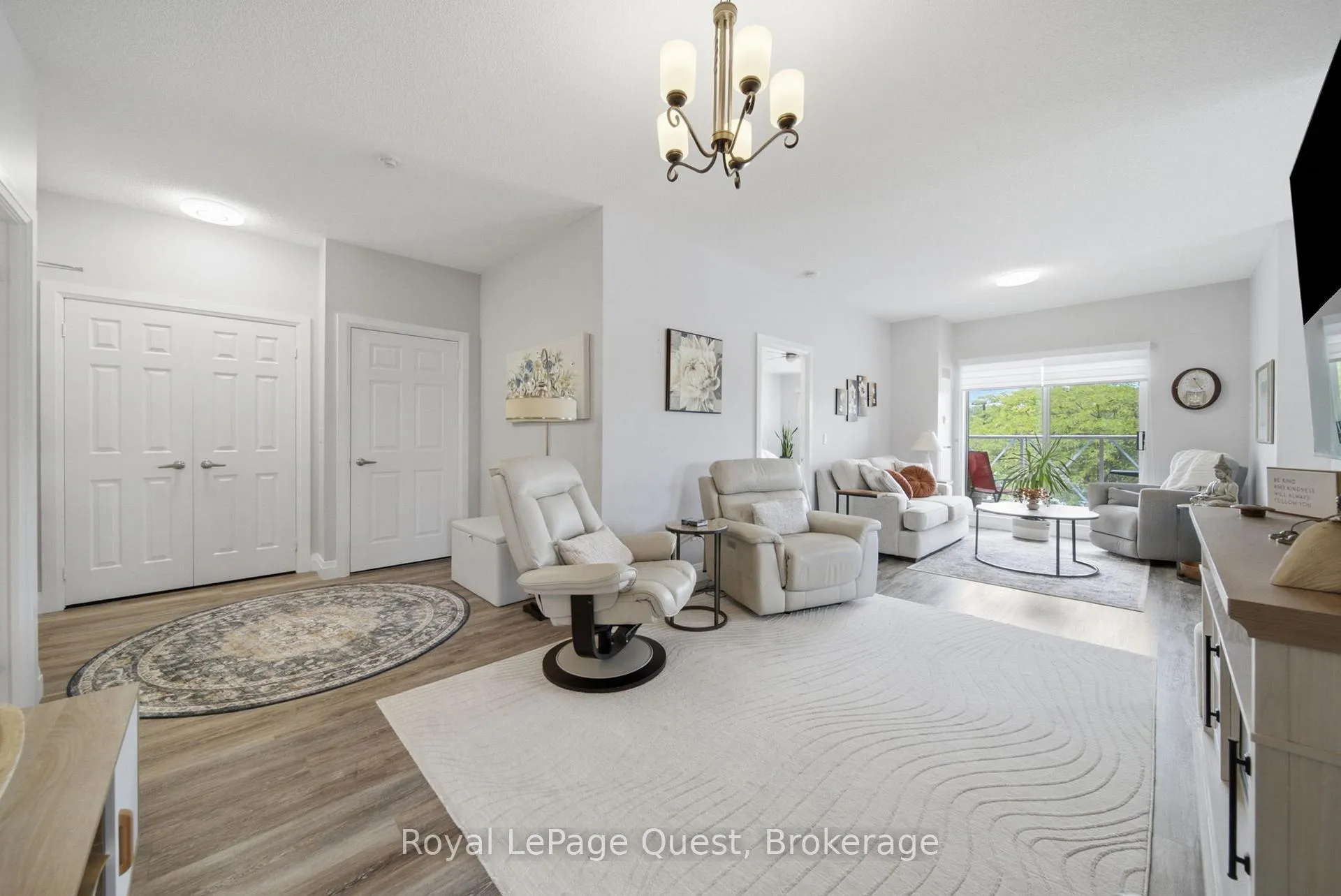Photo 5 of Unit 203, 354 Atherley Road, Orillia — HOMEH