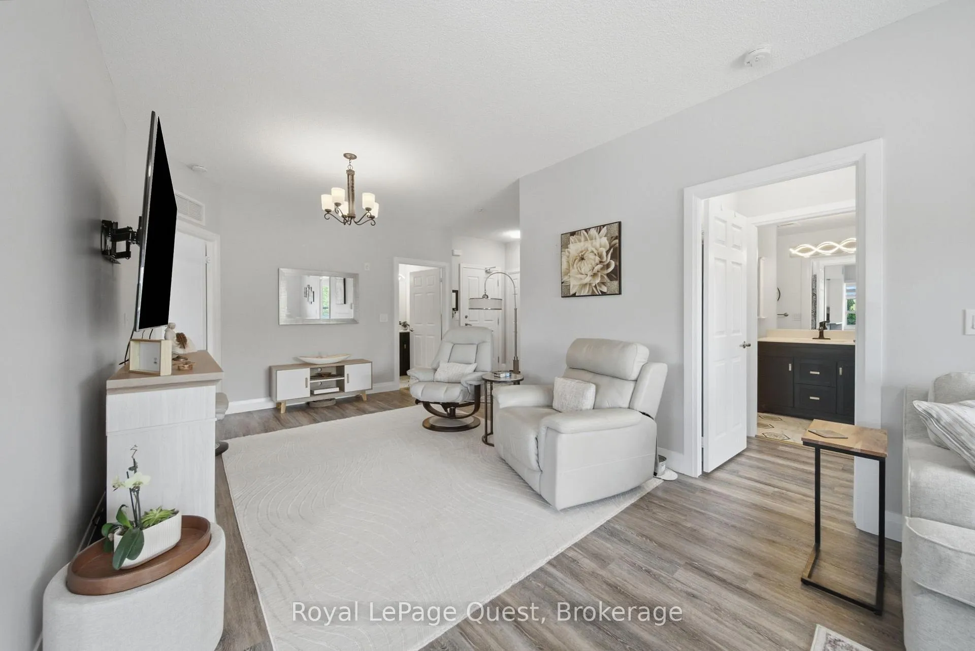 Photo 8 of Unit 203, 354 Atherley Road, Orillia — HOMEH