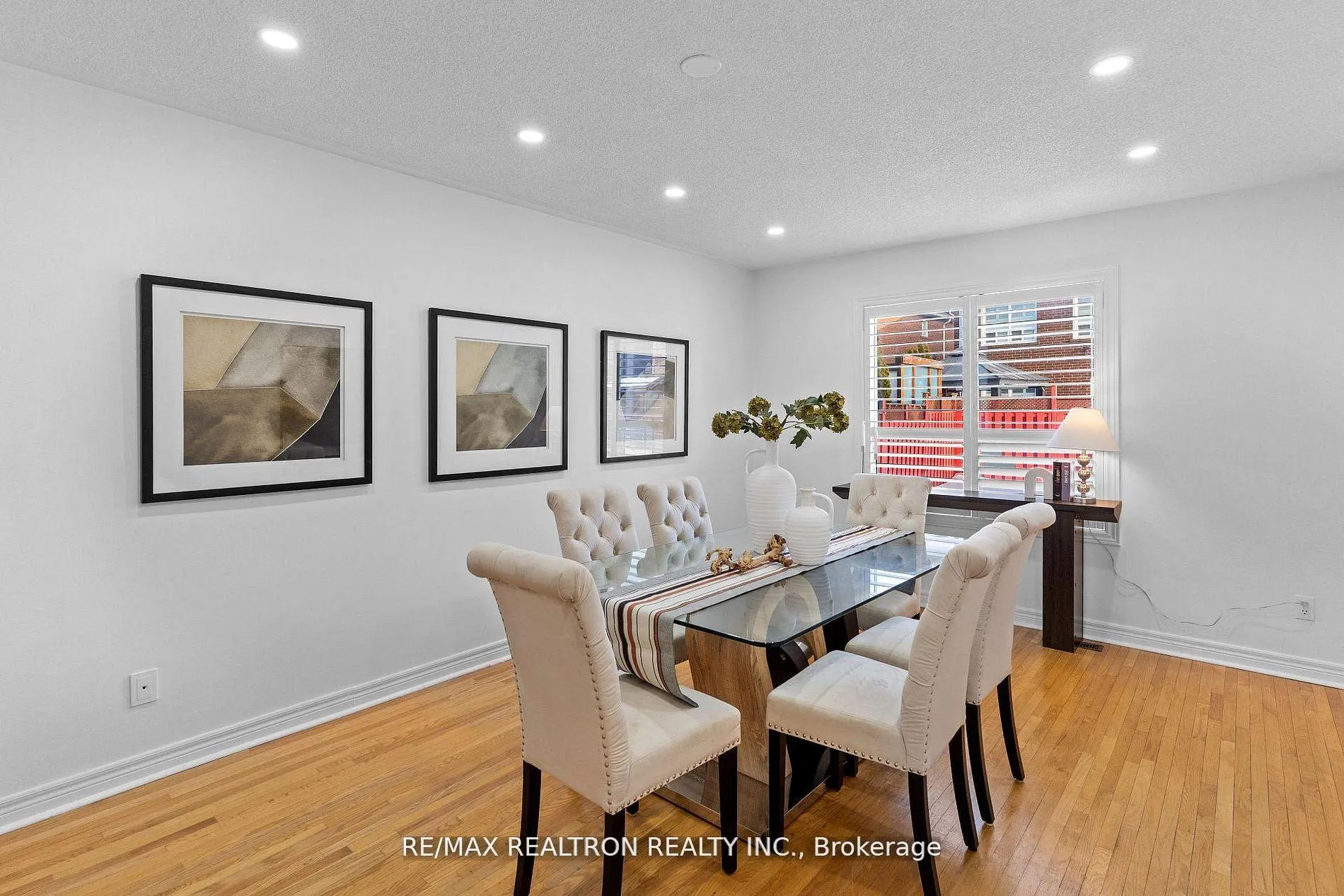 Photo 4 of 13 Freeston Crescent, Ajax, Central West — HOMEH