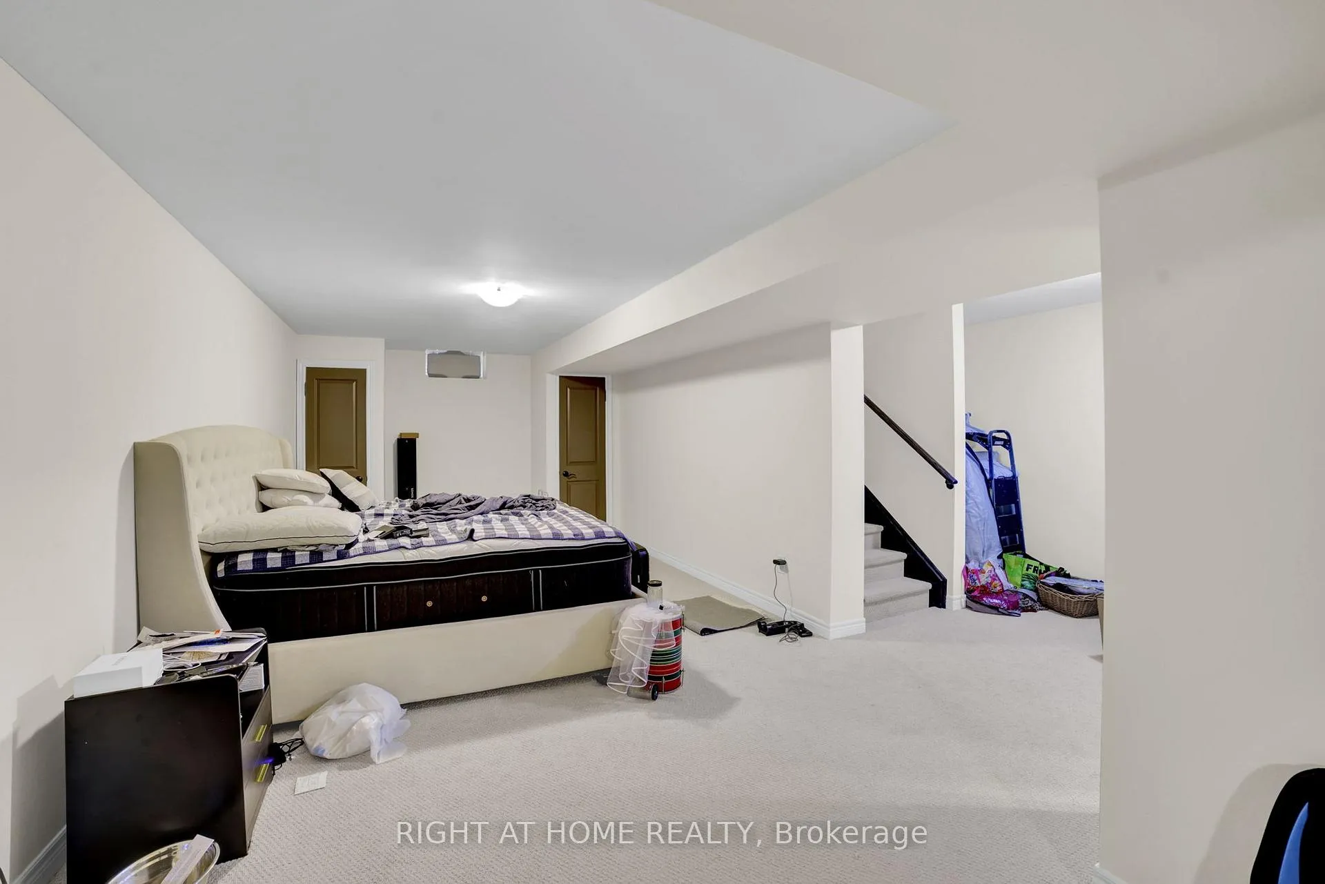 Photo 40 of 288 Raymond Road, Hamilton, Meadowlands — HOMEH