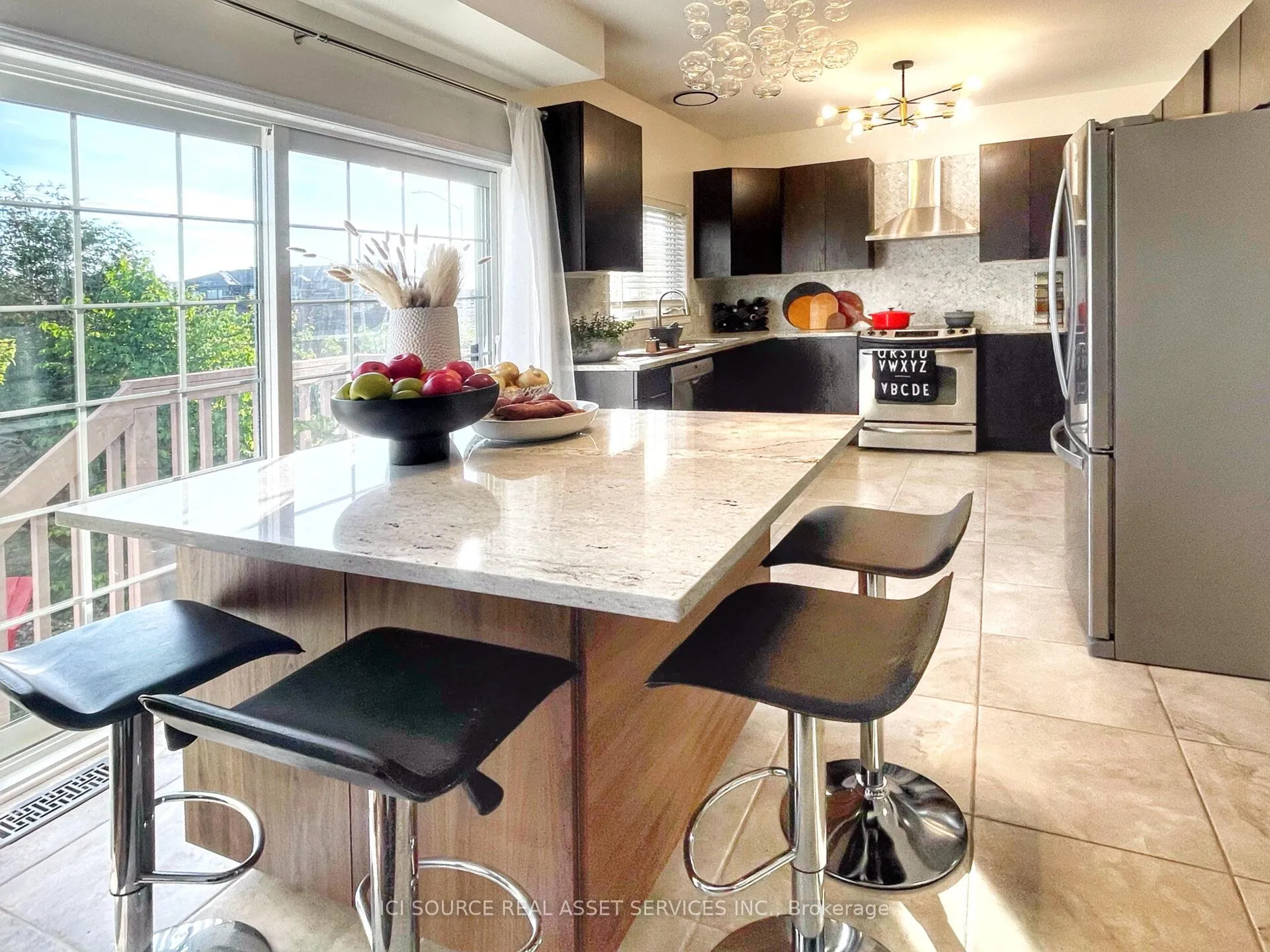 Photo 12 of 124 Culloden Crescent, Ottawa, Barrhaven - Stonebridge — HOMEH