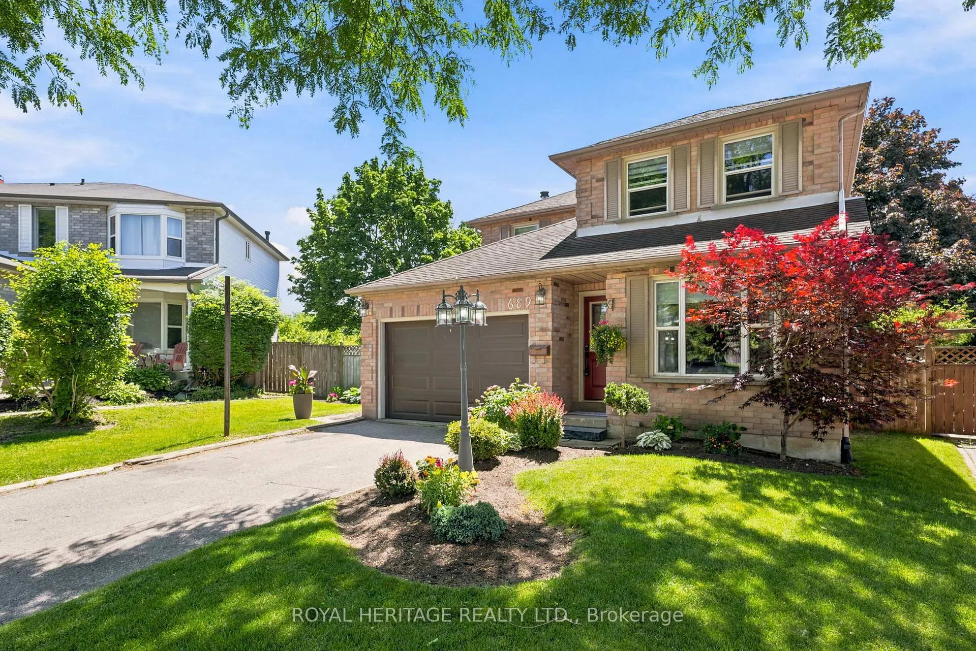 Photo 3 of 689 Pascoe Court, Oshawa, Pinecrest — HOMEH