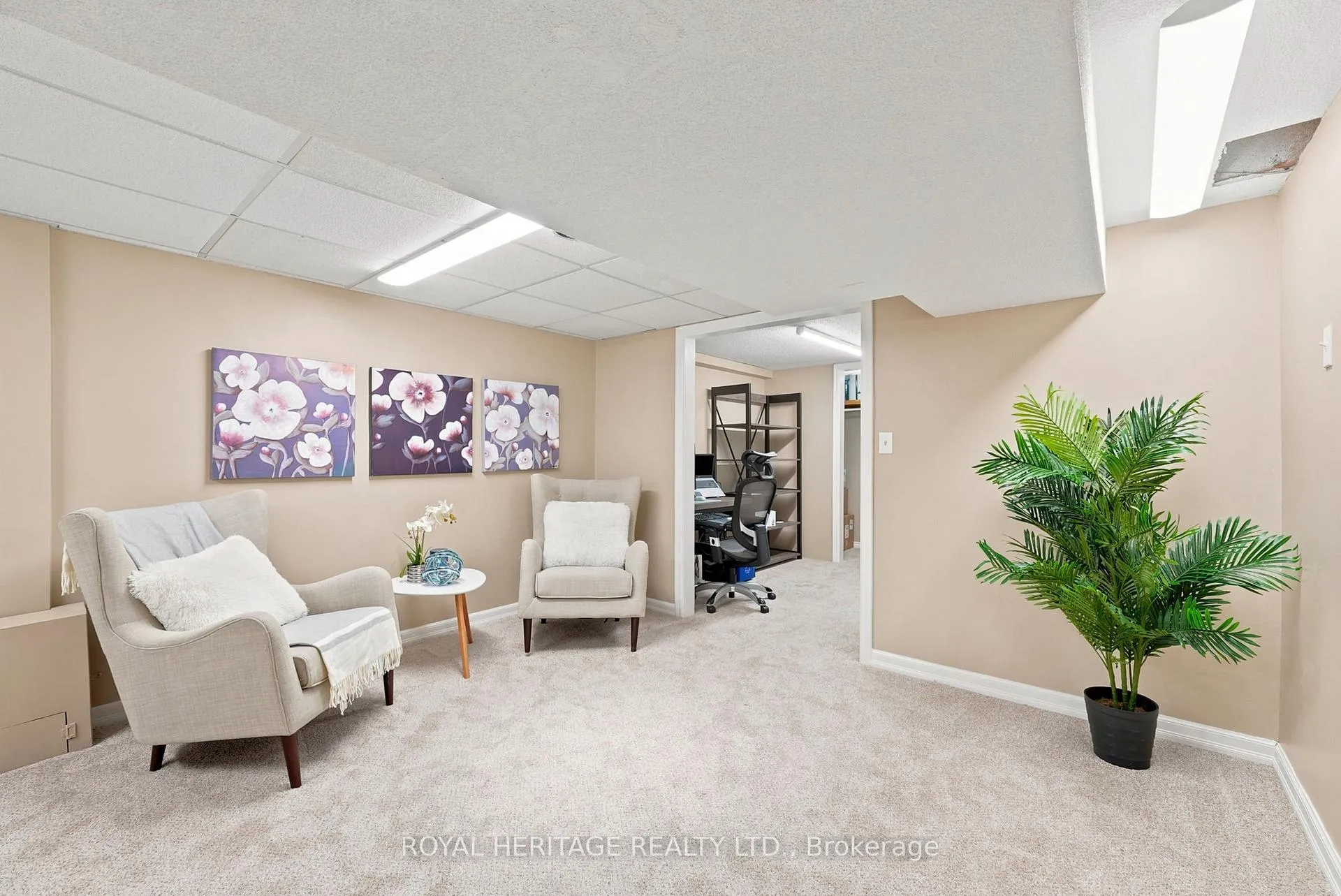 Photo 21 of 689 Pascoe Court, Oshawa, Pinecrest — HOMEH