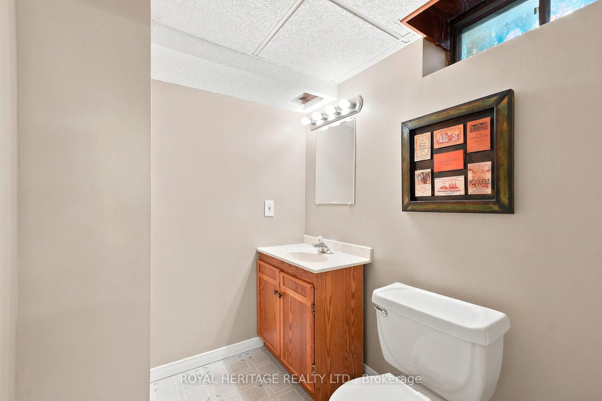 Photo 34 of 689 Pascoe Court, Oshawa, Pinecrest — HOMEH
