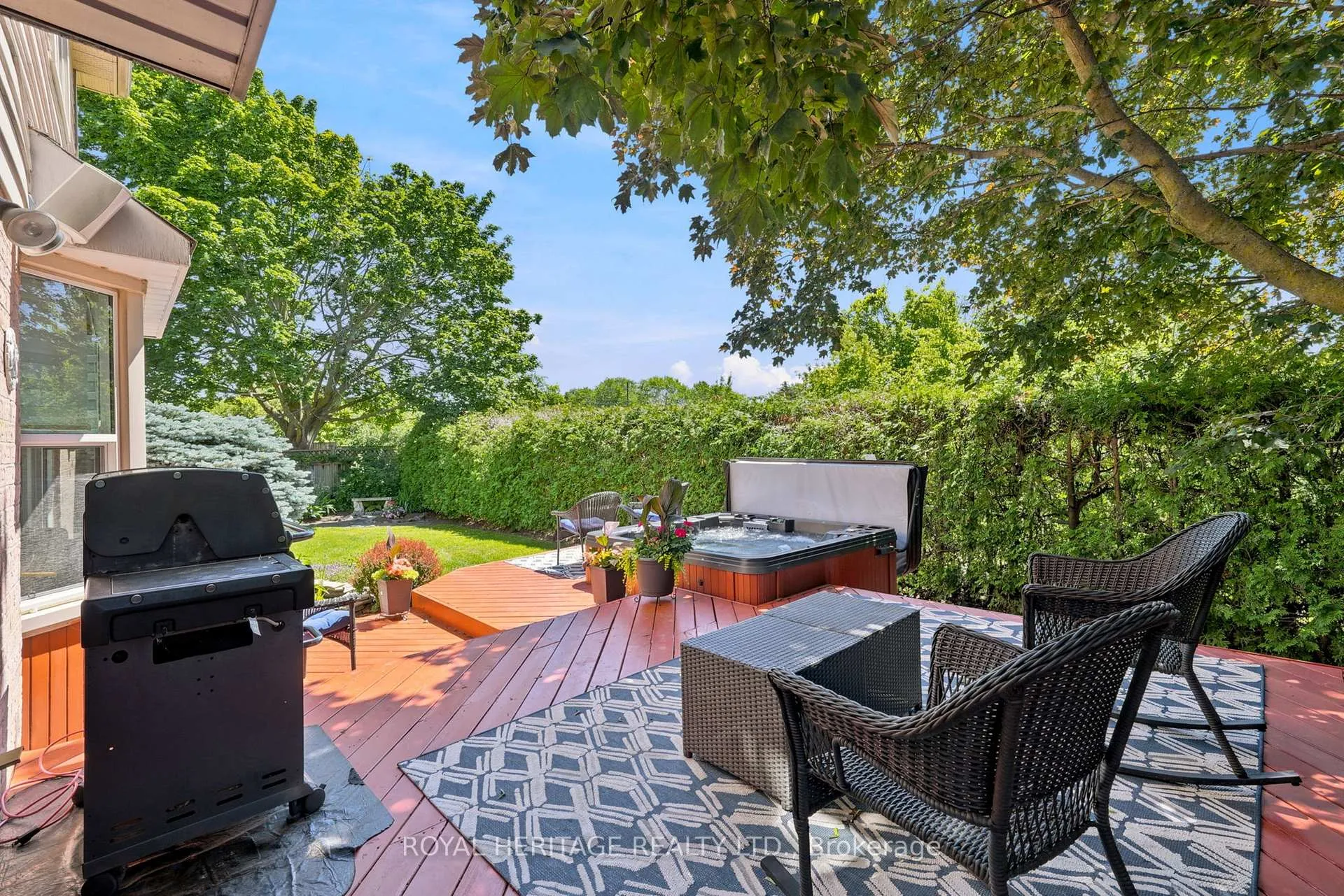 Photo 40 of 689 Pascoe Court, Oshawa, Pinecrest — HOMEH