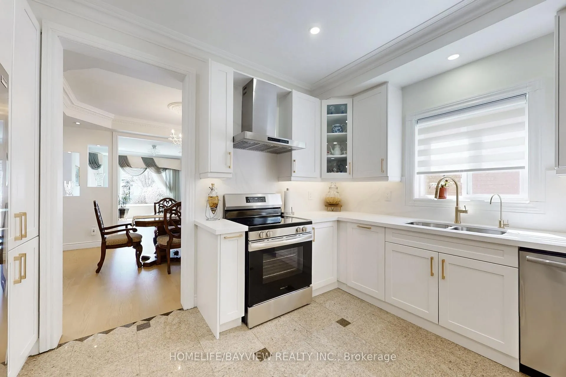 Photo 11 of 18 Marinucci Court, Richmond Hill, Mill Pond — HOMEH