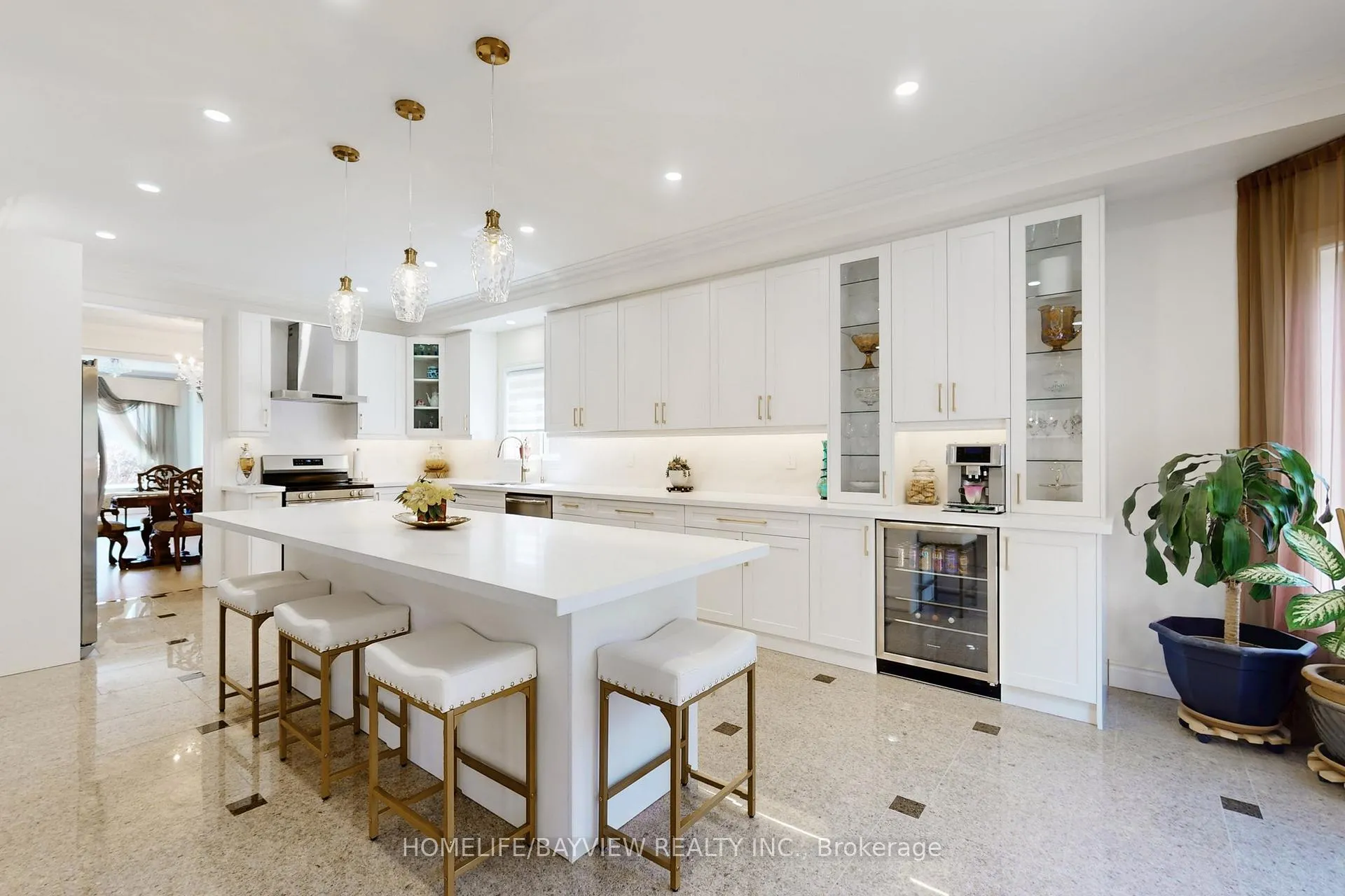 Photo 12 of 18 Marinucci Court, Richmond Hill, Mill Pond — HOMEH